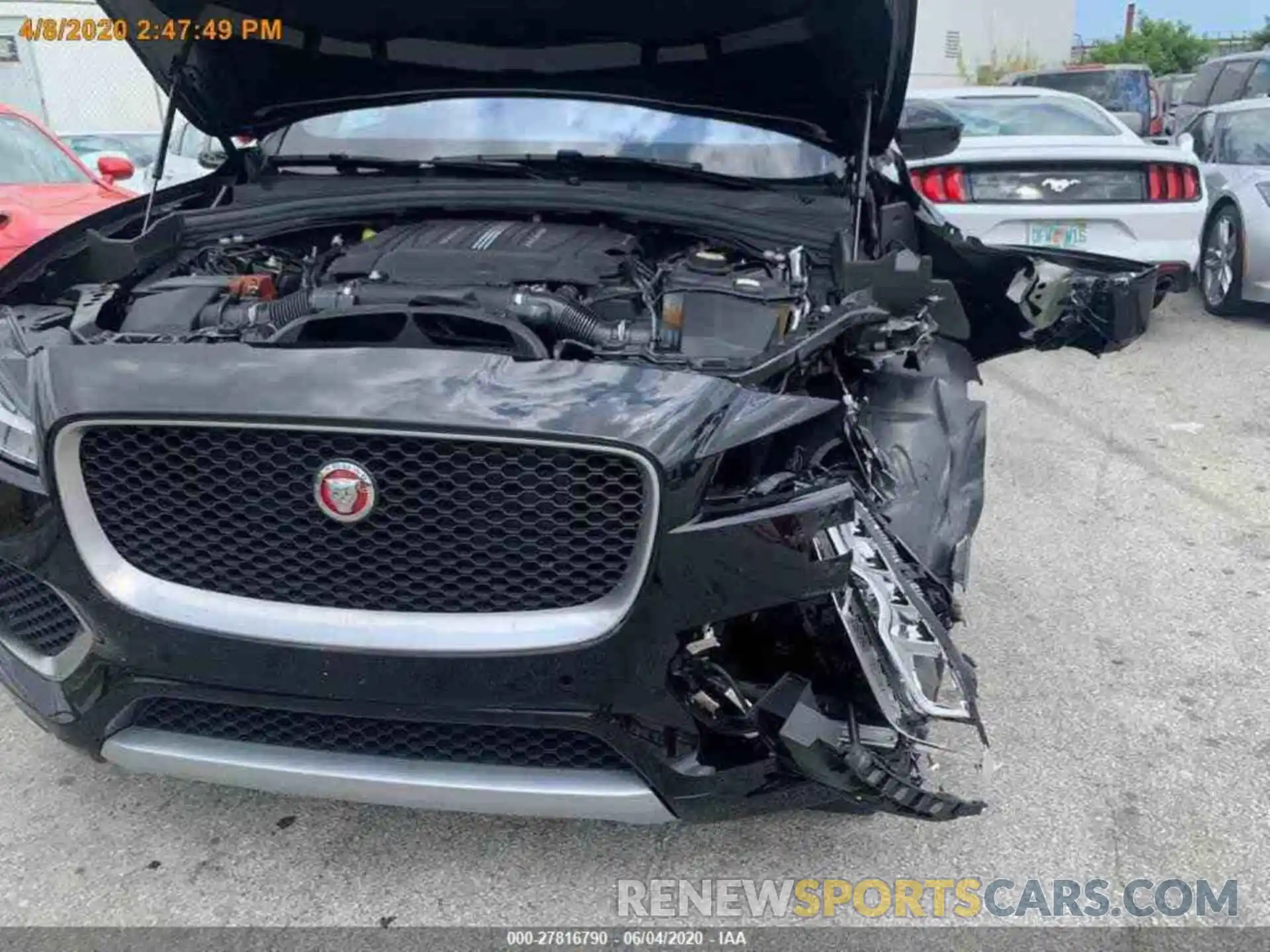 8 Photograph of a damaged car SADCM2FV5LA639204 JAGUAR F-PACE 2020