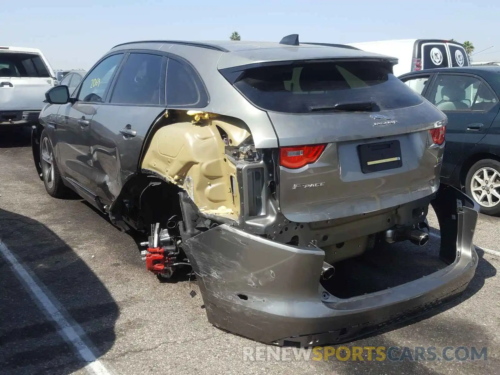 3 Photograph of a damaged car SADCM2FV6LA655945 JAGUAR F-PACE 2020