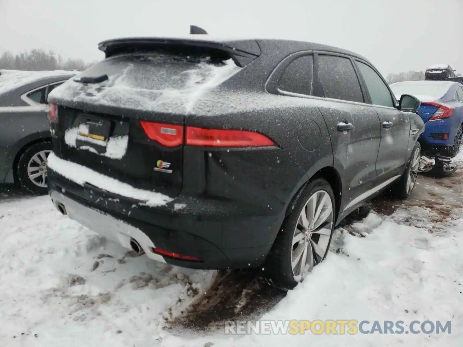 4 Photograph of a damaged car SADCM2FV7LA659129 JAGUAR F-PACE 2020