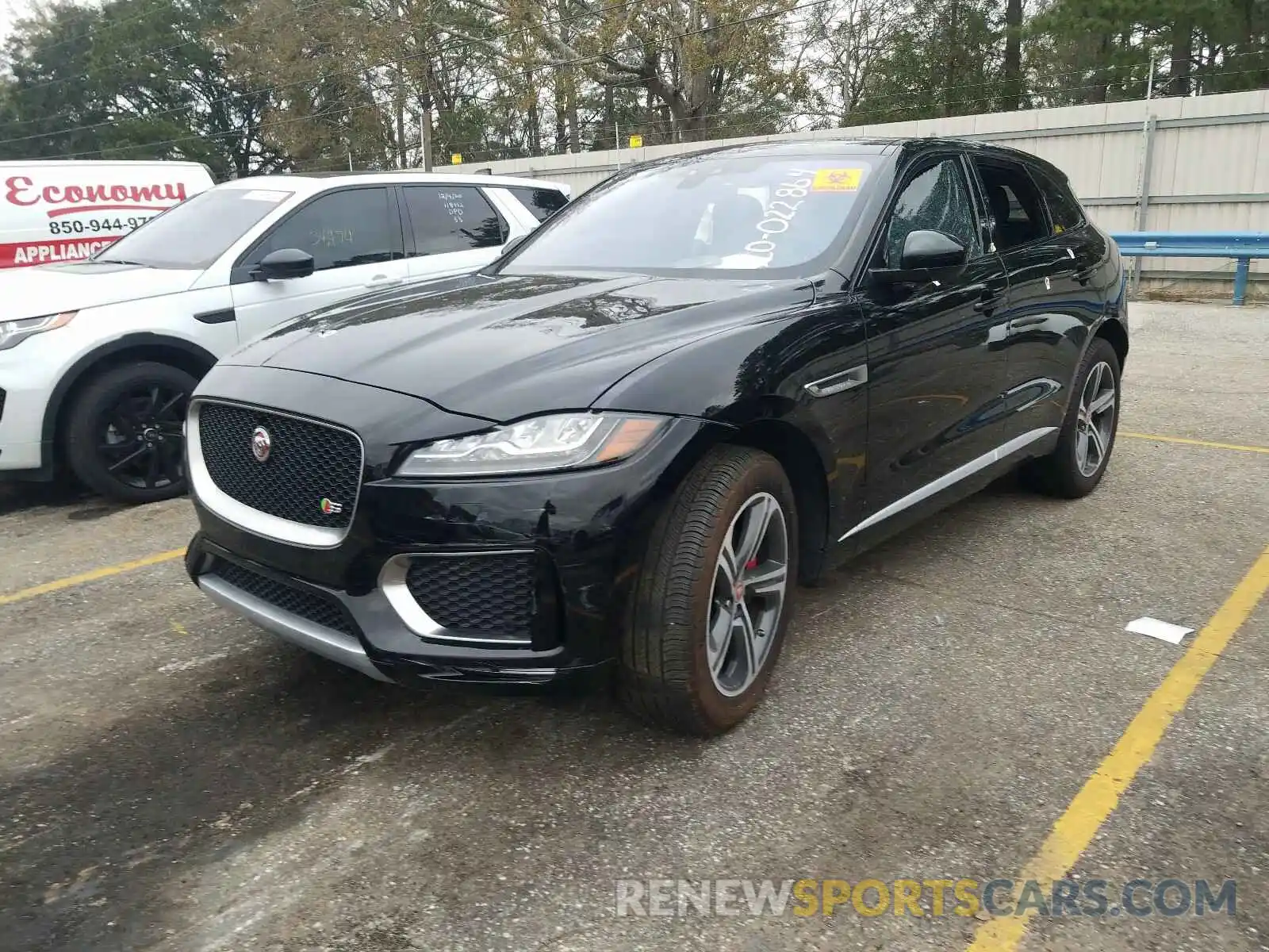 2 Фотография поврежденного автомобиля SADCM2FV8LA640900 JAGUAR F-PACE 2020