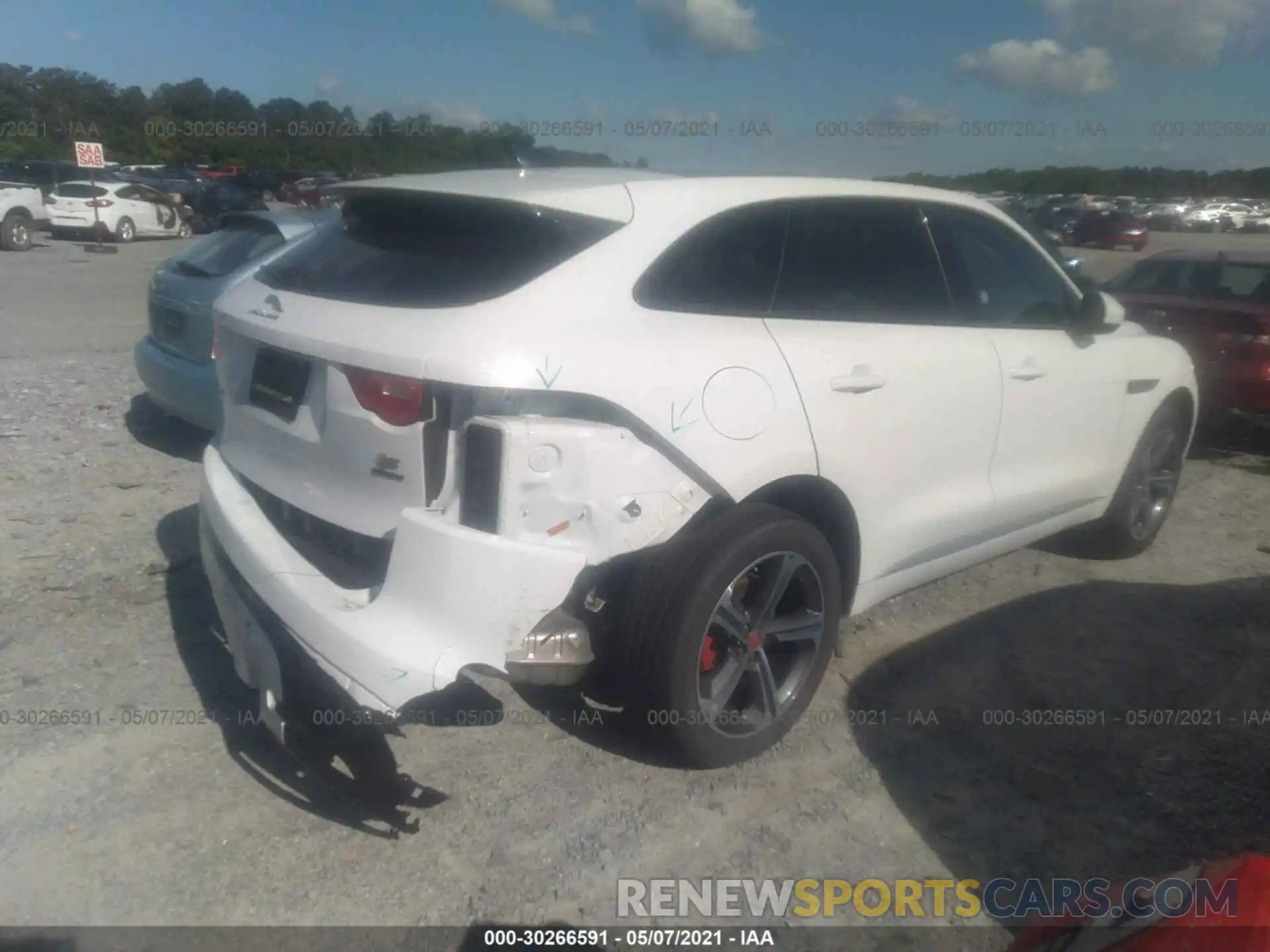 4 Photograph of a damaged car SADCM2FV9LA641568 JAGUAR F-PACE 2020