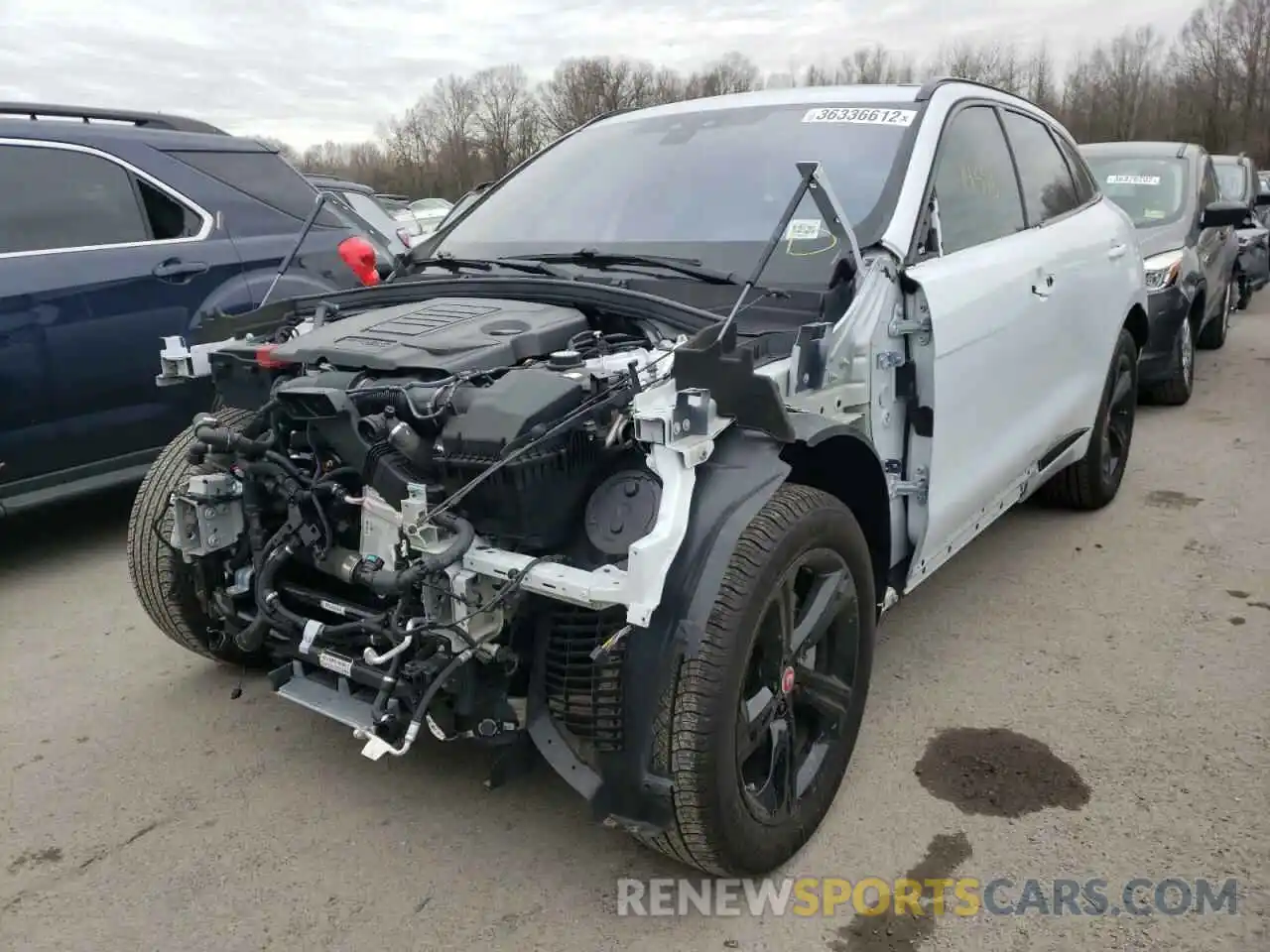 2 Фотография поврежденного автомобиля SADCP2FX5LA647764 JAGUAR F-PACE 2020