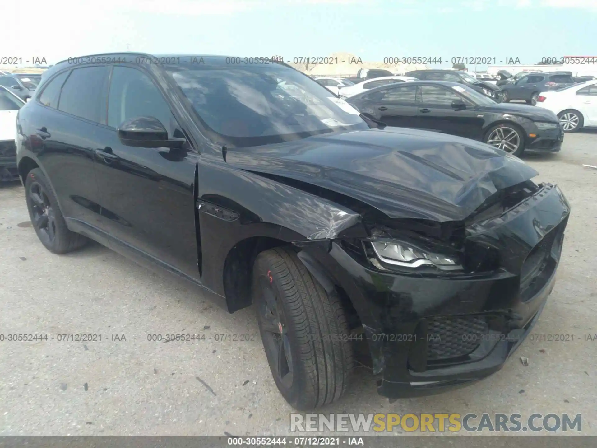 1 Photograph of a damaged car SADCP2FXXLA617708 JAGUAR F-PACE 2020