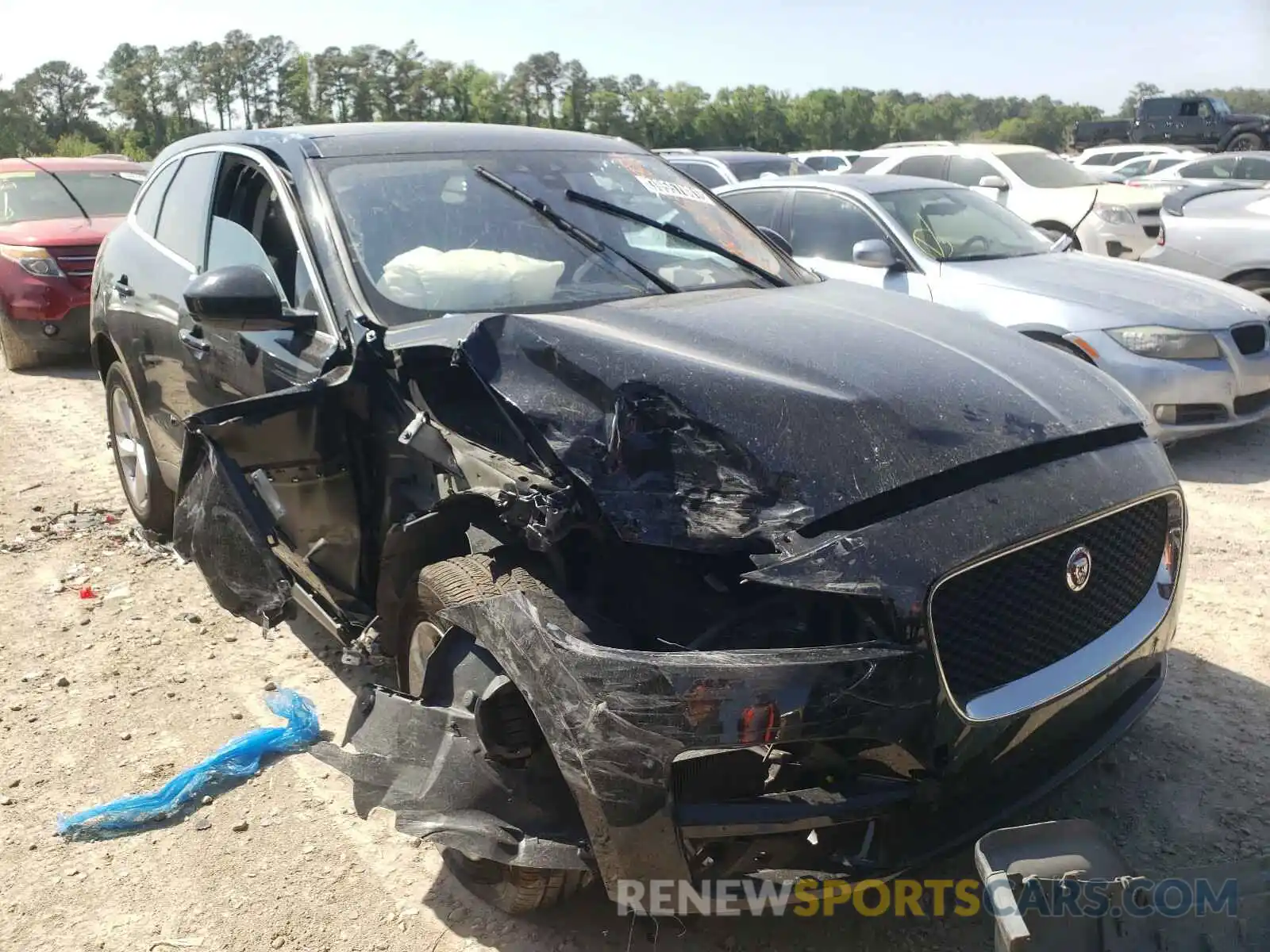 1 Photograph of a damaged car SADCS2FX0LA645502 JAGUAR F-PACE 2020