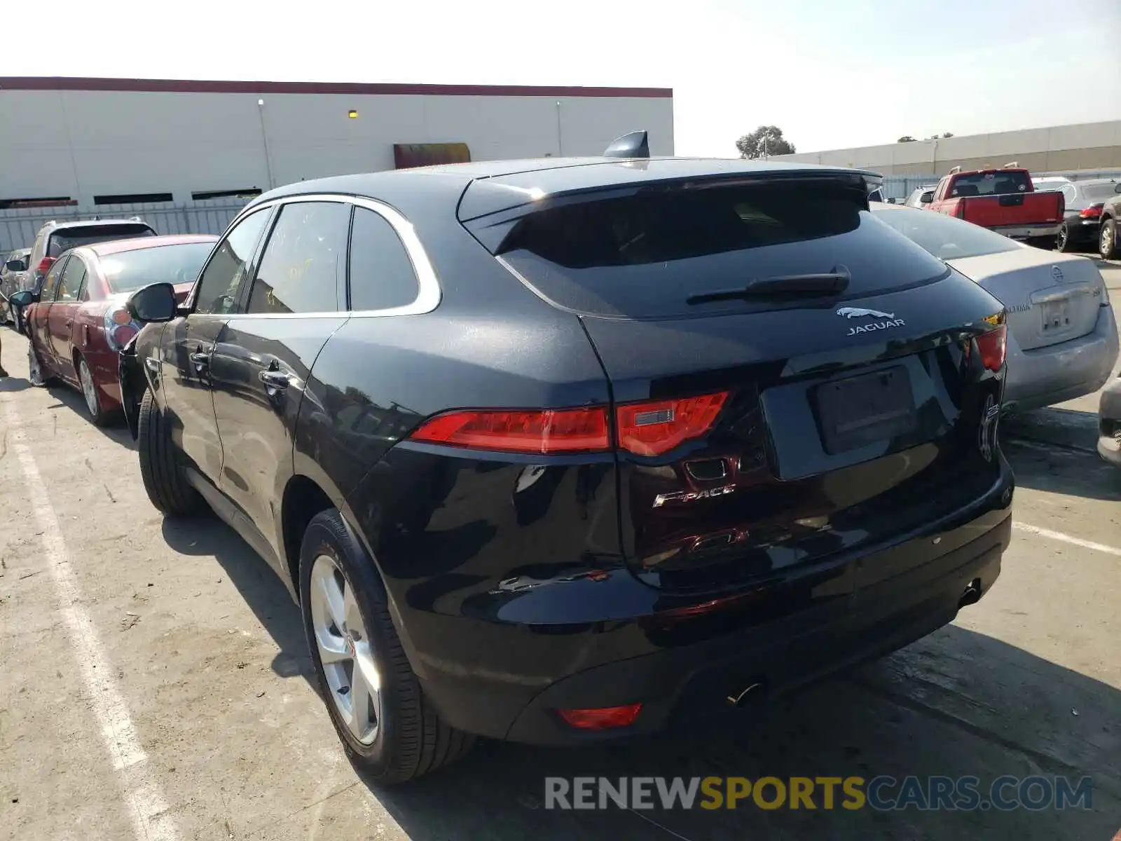 3 Фотография поврежденного автомобиля SADCS2FX3LA644781 JAGUAR F-PACE 2020