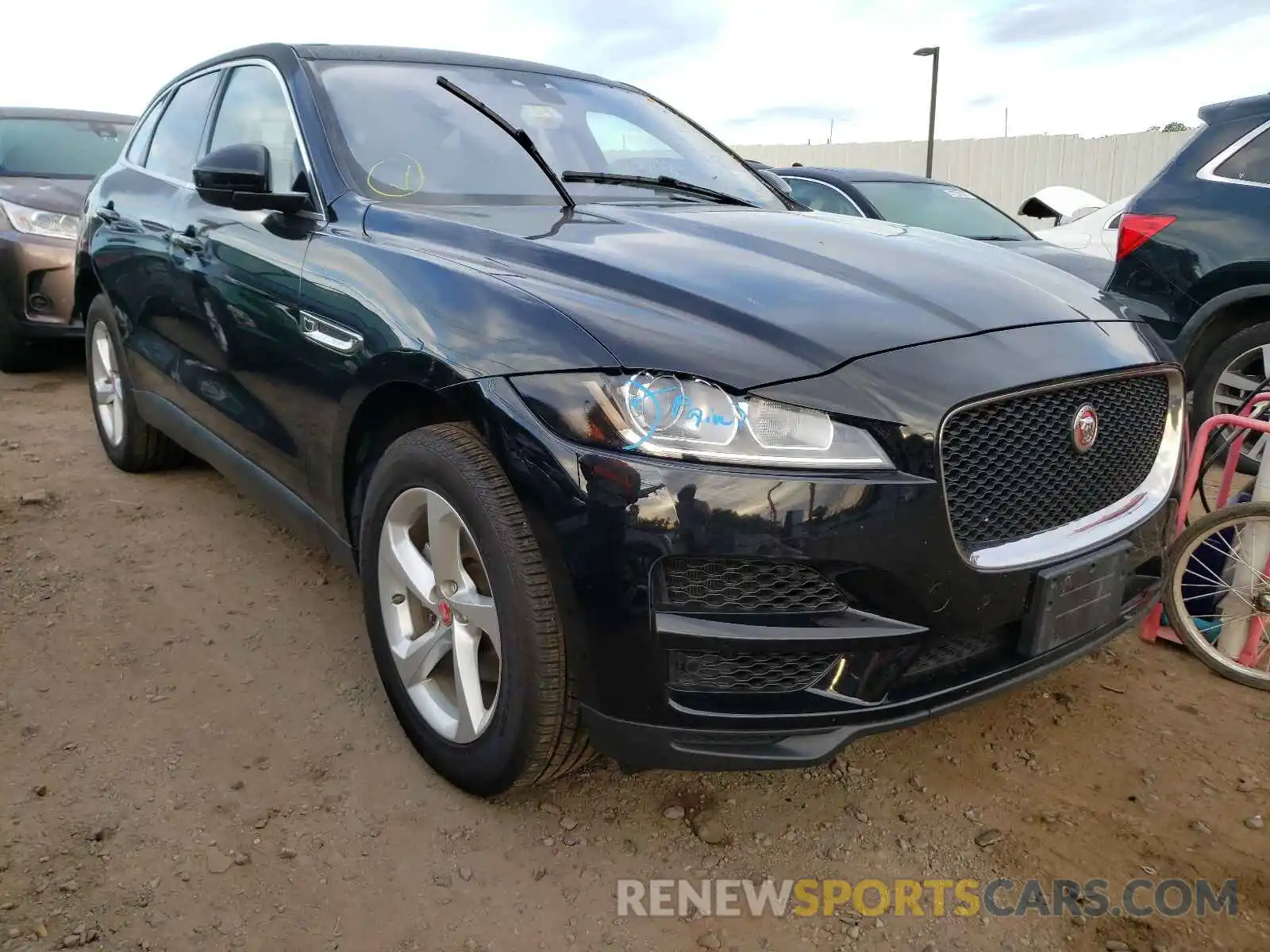 1 Photograph of a damaged car SADCS2FX3LA645431 JAGUAR F-PACE 2020