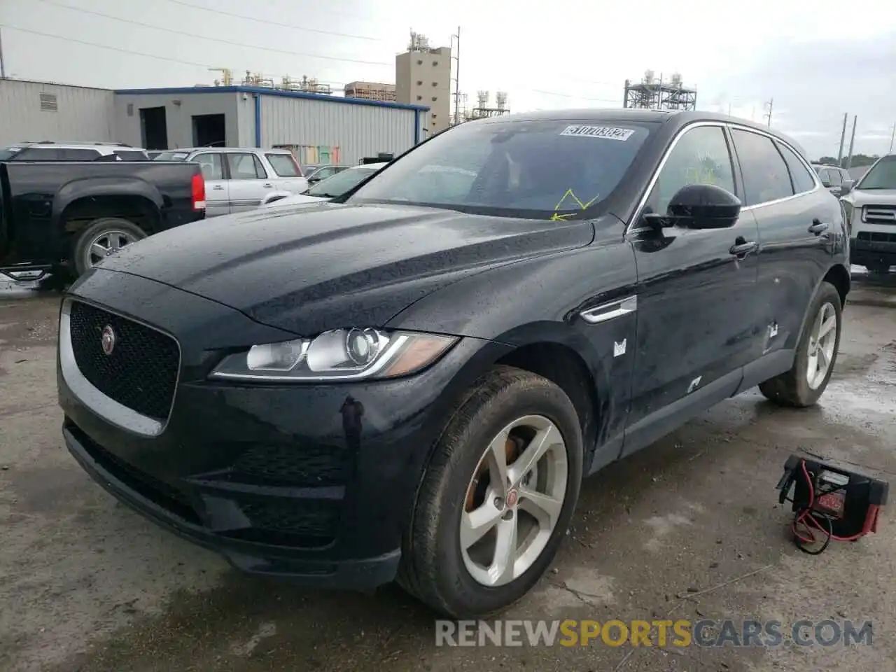 2 Фотография поврежденного автомобиля SADCS2FX4LA645714 JAGUAR F-PACE 2020