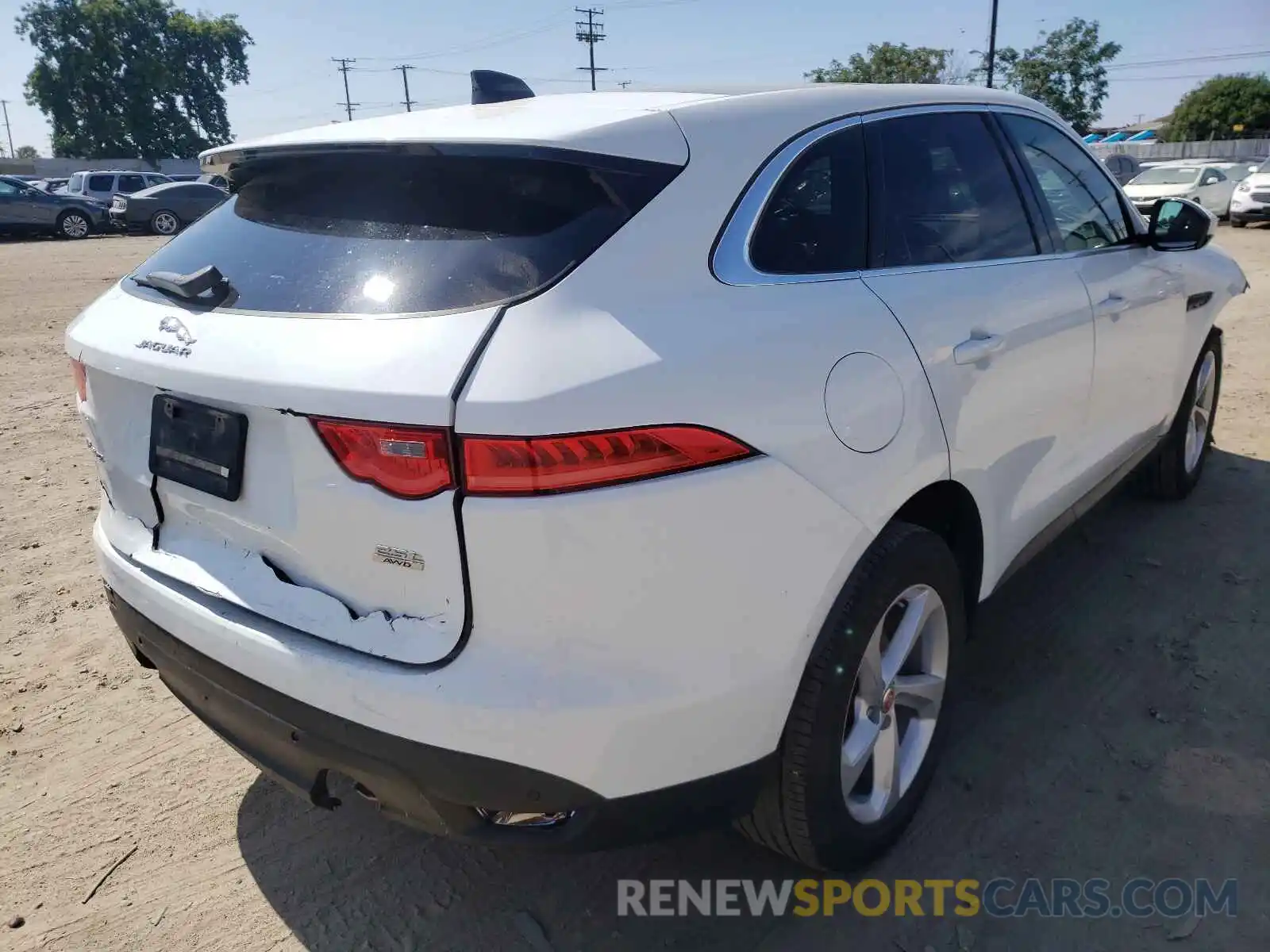 4 Фотография поврежденного автомобиля SADCS2FX7LA644380 JAGUAR F-PACE 2020