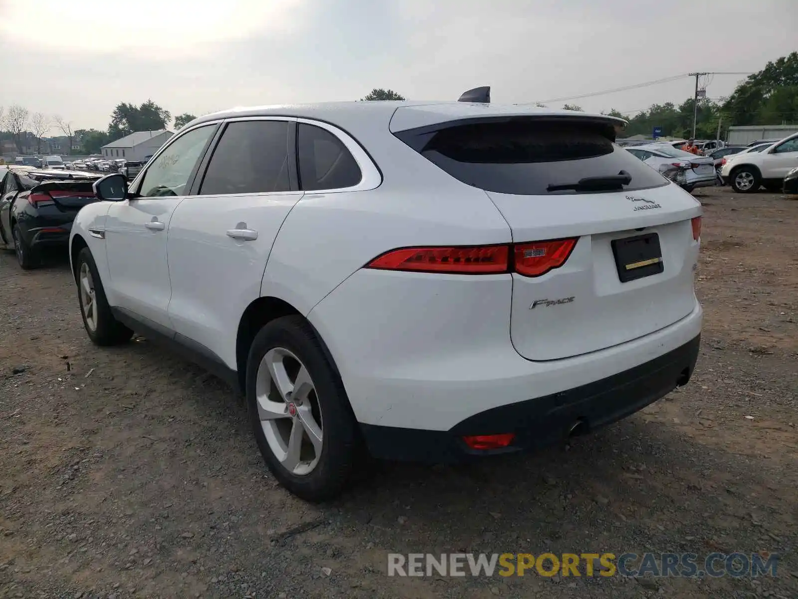 3 Фотография поврежденного автомобиля SADCS2FX7LA645237 JAGUAR F-PACE 2020