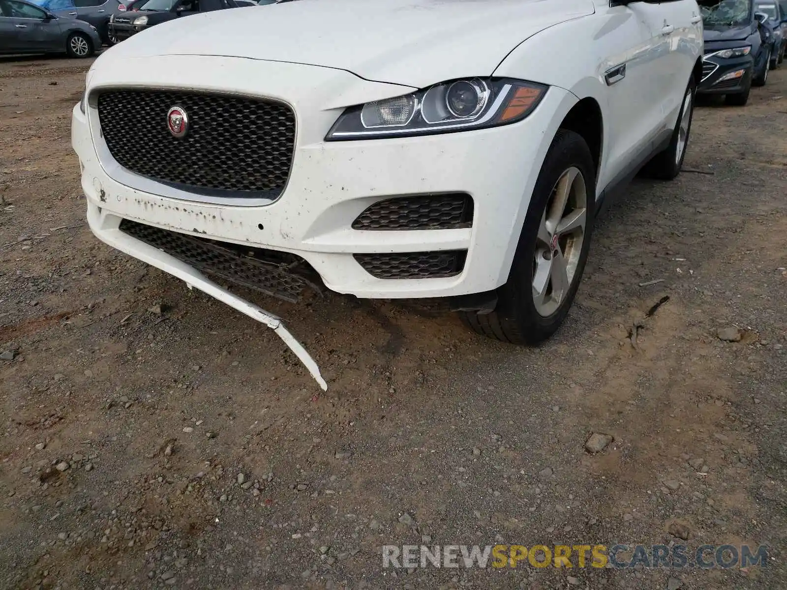 9 Photograph of a damaged car SADCS2FX7LA645237 JAGUAR F-PACE 2020