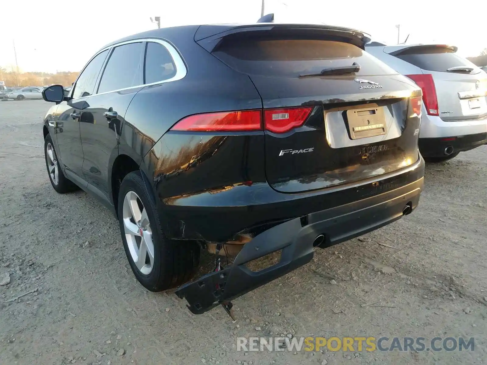 3 Photograph of a damaged car SADCS2FX7LA645562 JAGUAR F-PACE 2020