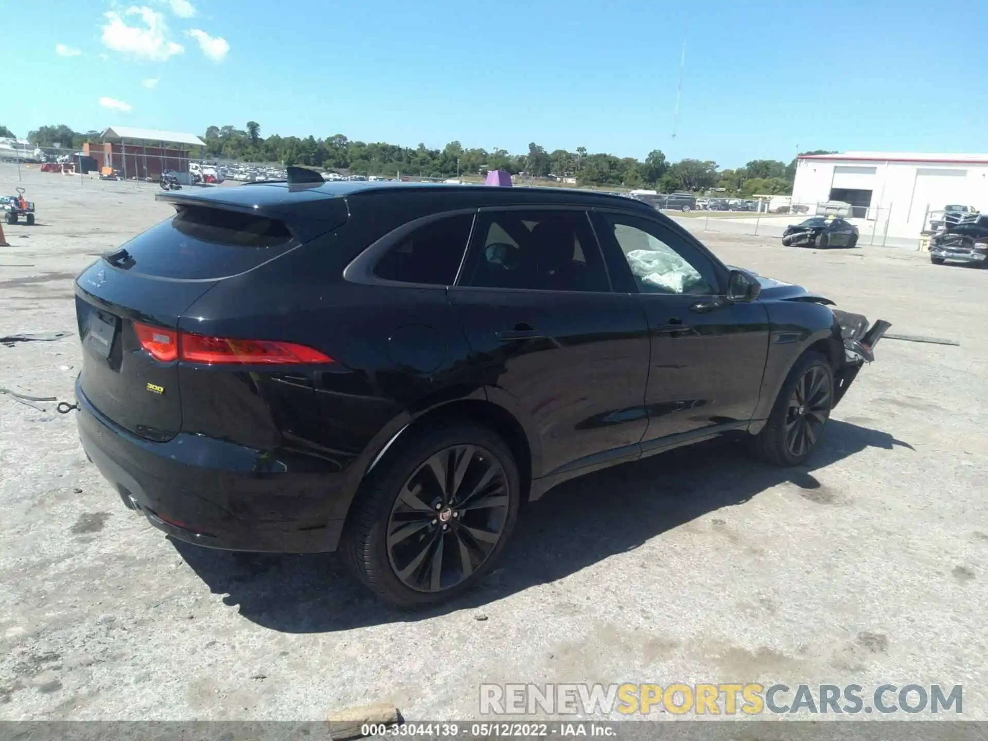 4 Photograph of a damaged car SADCX2GX2LA620763 JAGUAR F-PACE 2020