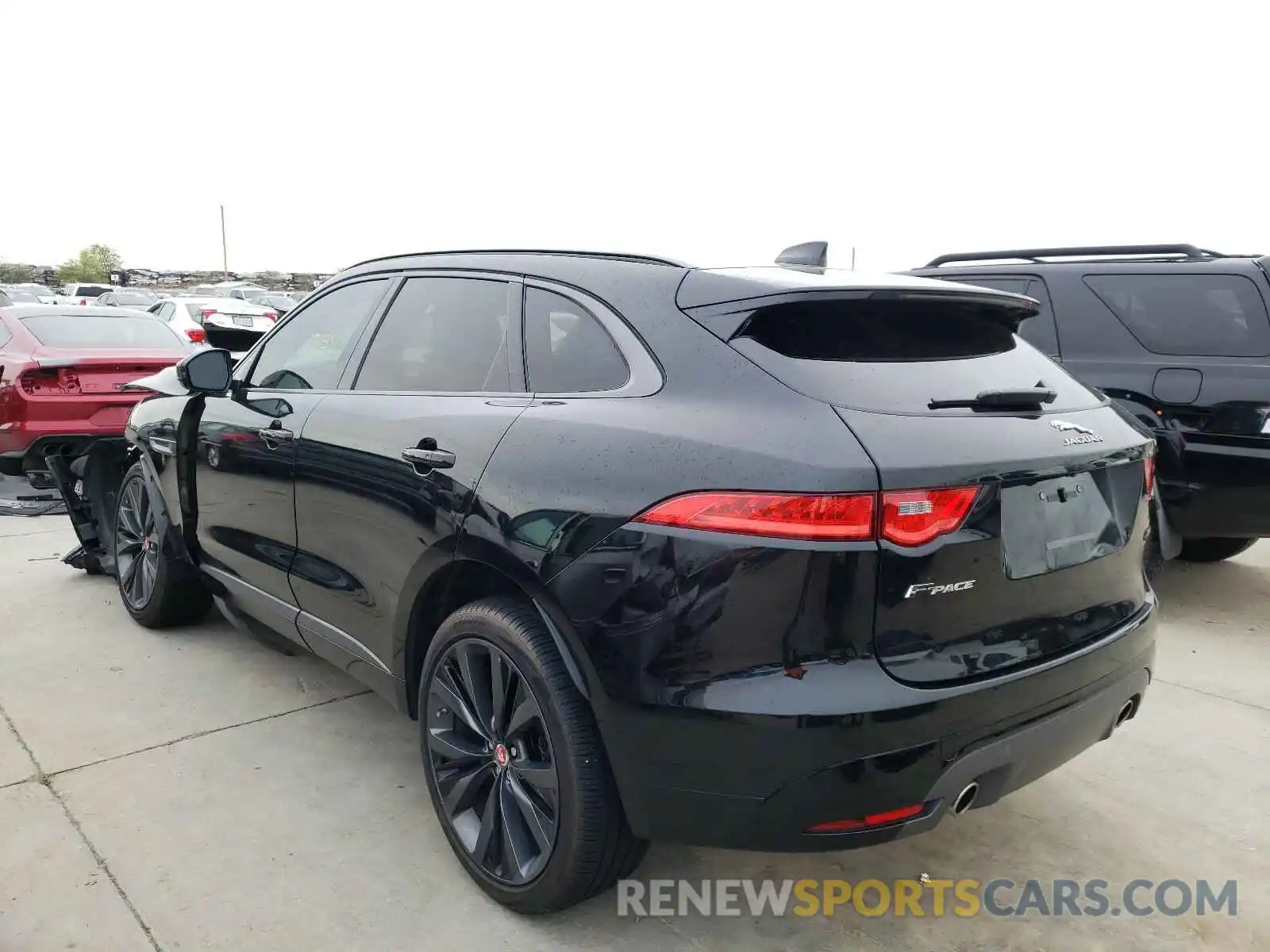 3 Фотография поврежденного автомобиля SADCX2GX2LA652399 JAGUAR F-PACE 2020