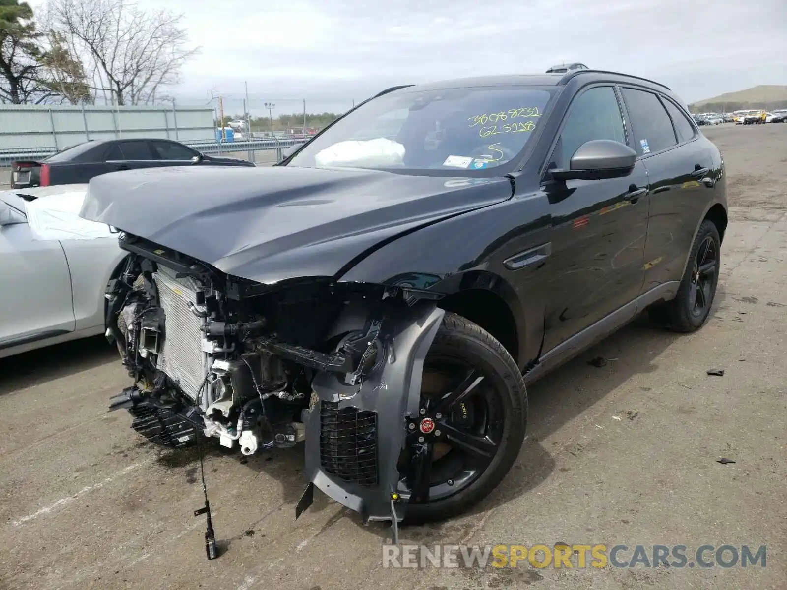 2 Photograph of a damaged car SADCX2GX9LA625118 JAGUAR F-PACE 2020