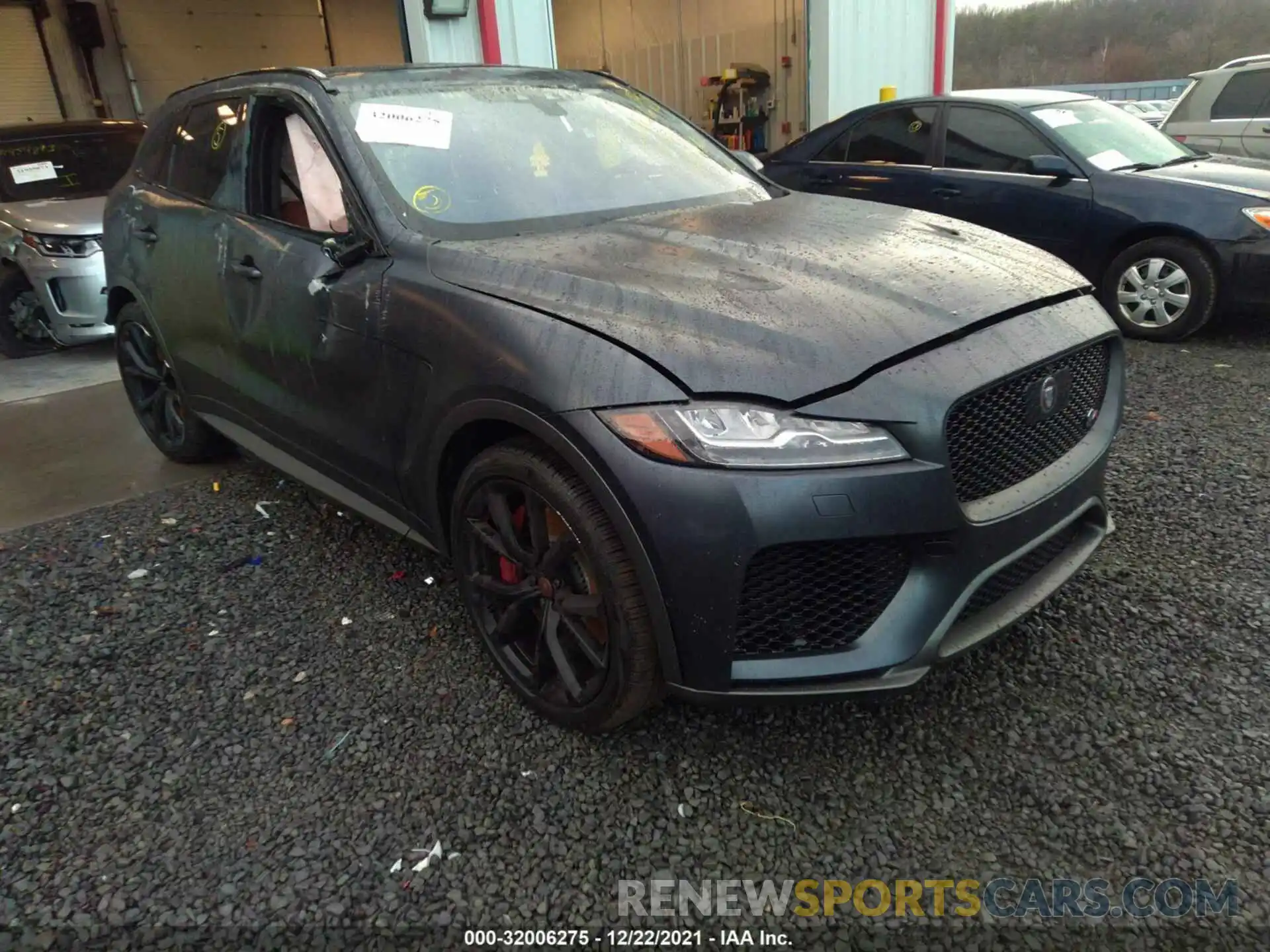 6 Photograph of a damaged car SADCZ2EE1LA656813 JAGUAR F-PACE 2020