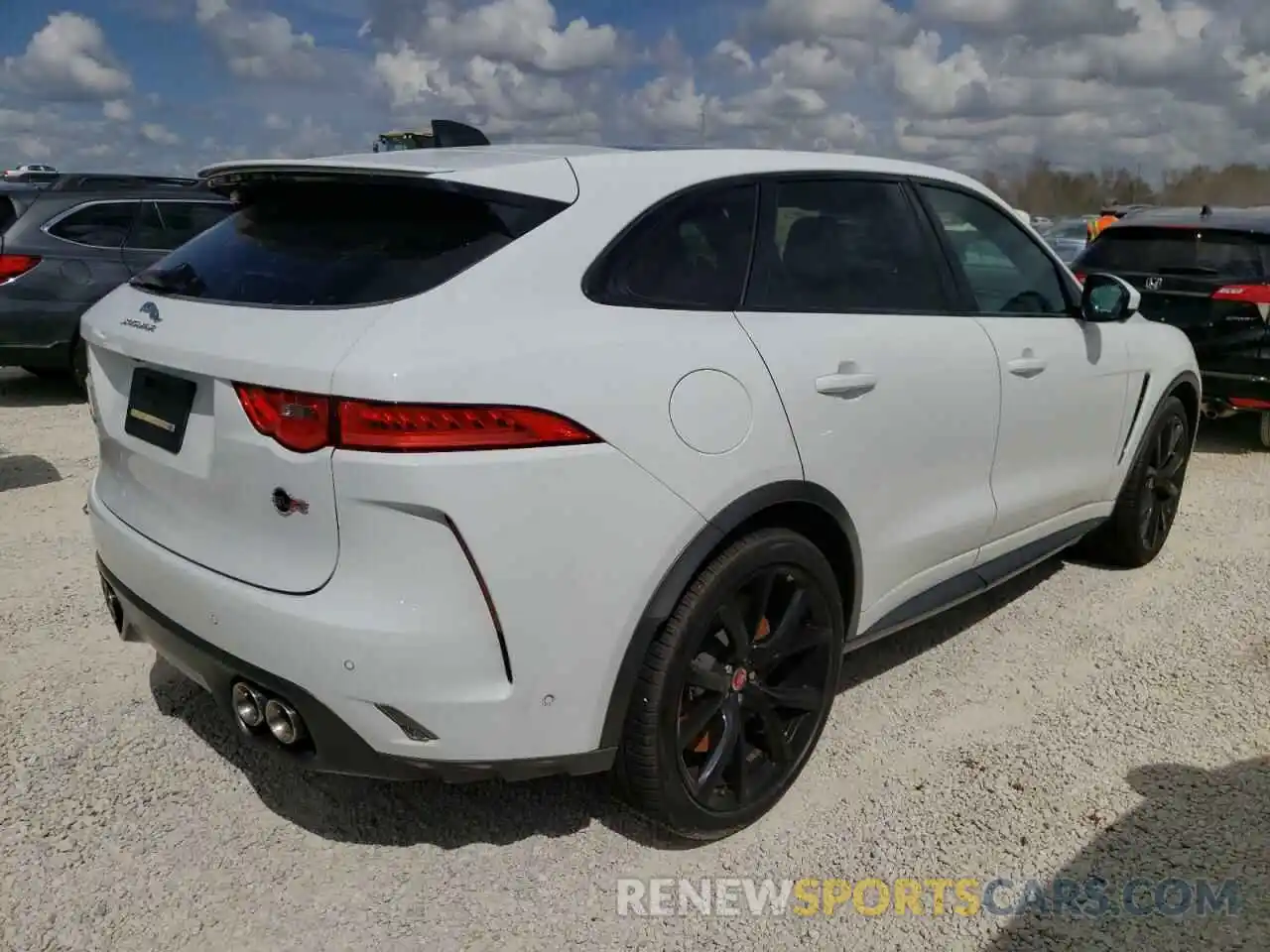 4 Photograph of a damaged car SADCZ2EE3LA619195 JAGUAR F-PACE 2020