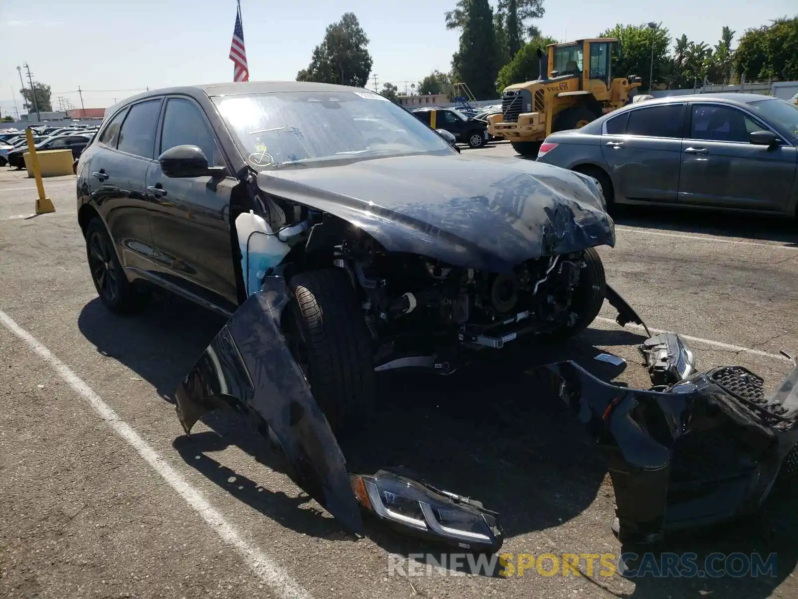 1 Photograph of a damaged car SADCJ2EU2MA668064 JAGUAR F-PACE 2021