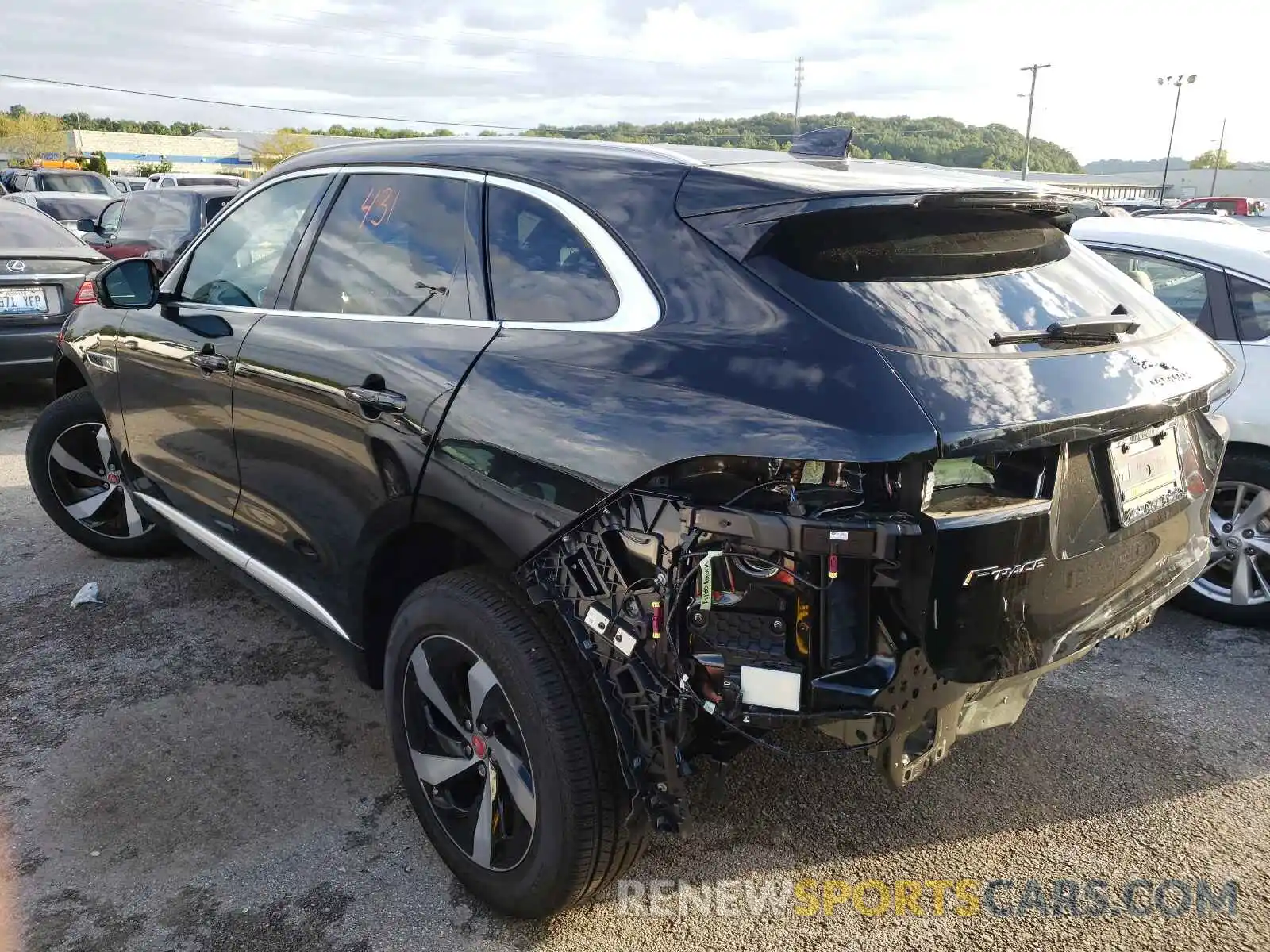 3 Photograph of a damaged car SADCJ2EU4MA667272 JAGUAR F-PACE 2021