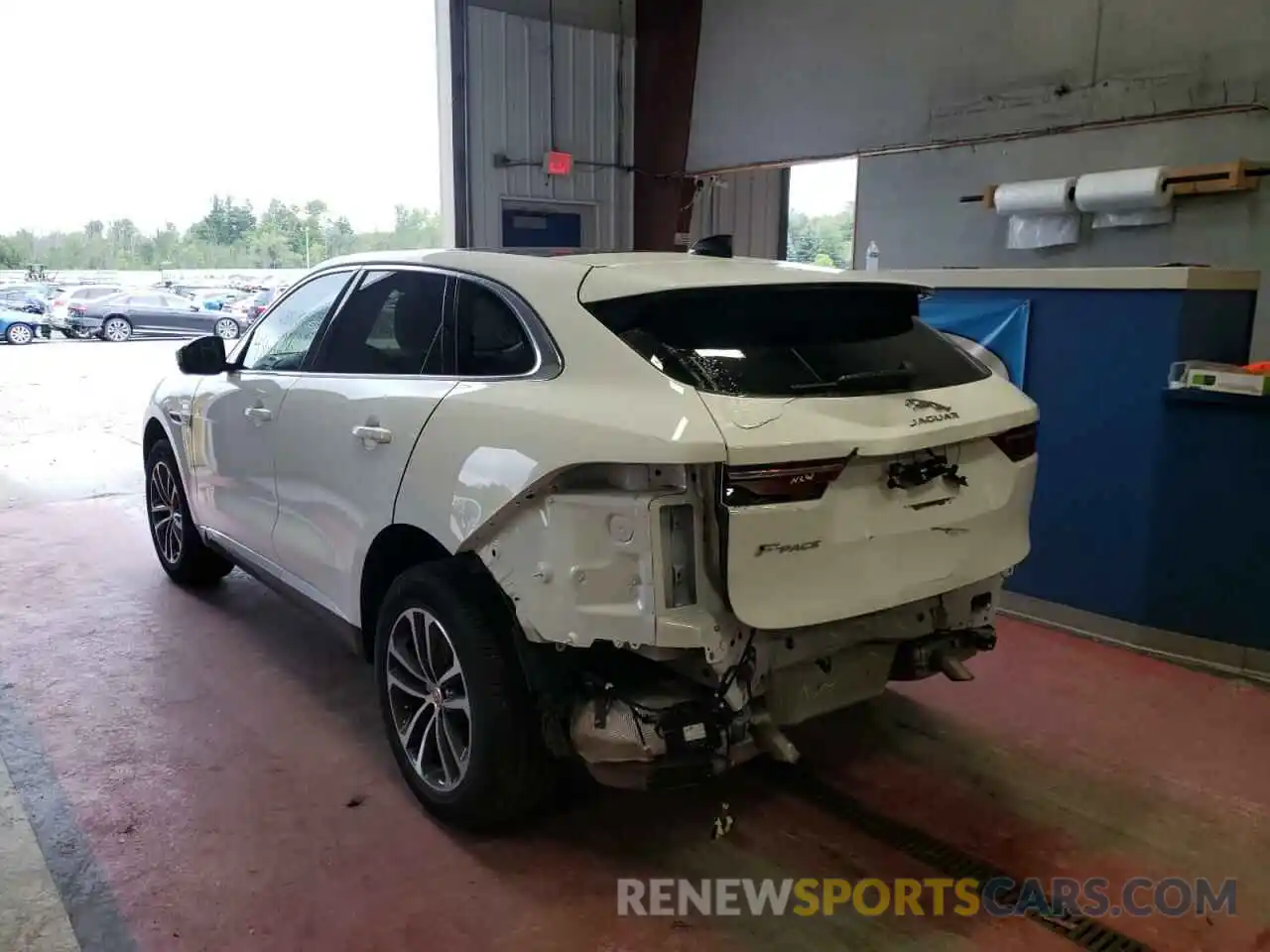 3 Photograph of a damaged car SADCJ2EX1MA680264 JAGUAR F-PACE 2021