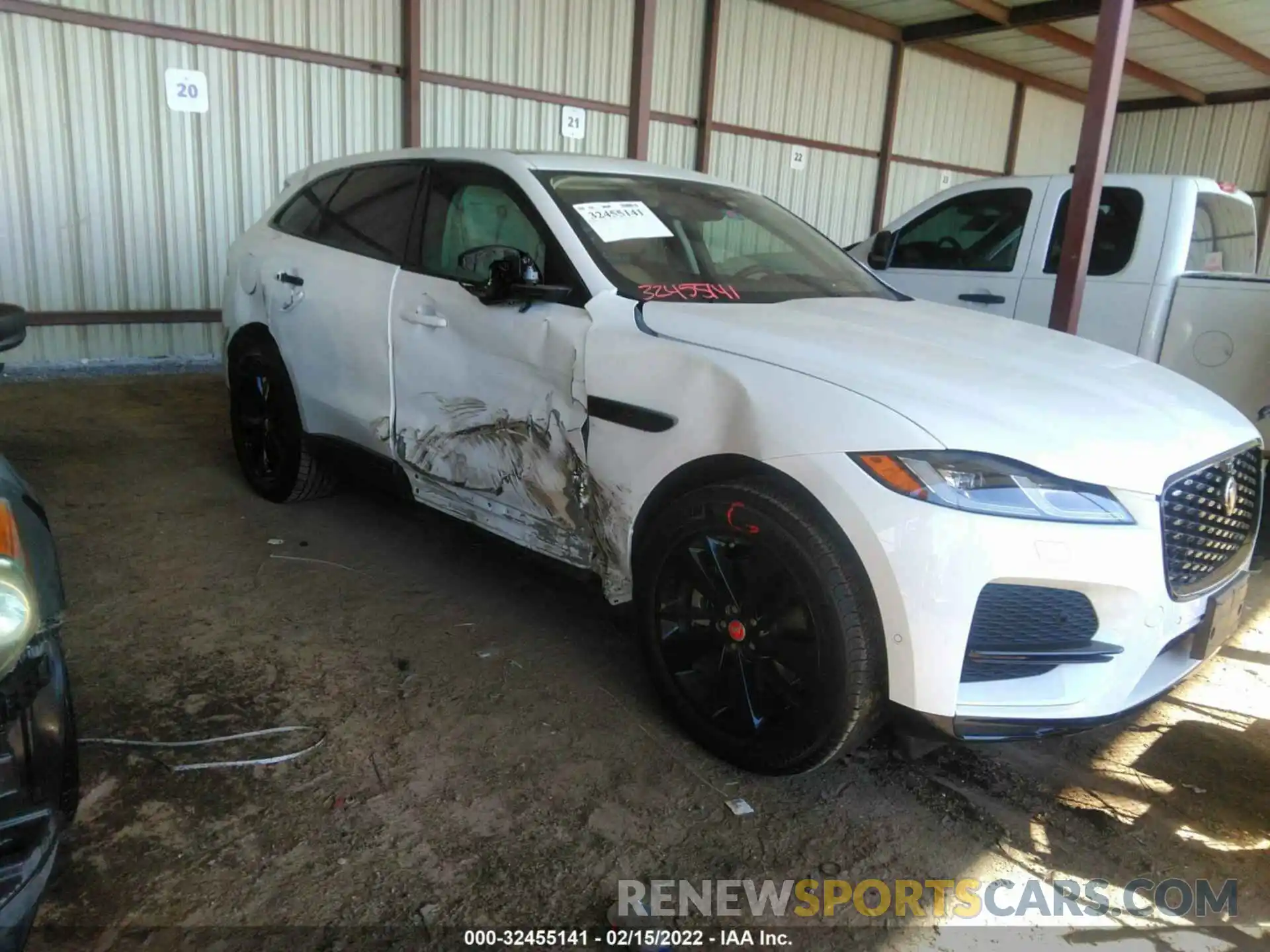 1 Фотография поврежденного автомобиля SADCJ2EX5MA678923 JAGUAR F-PACE 2021