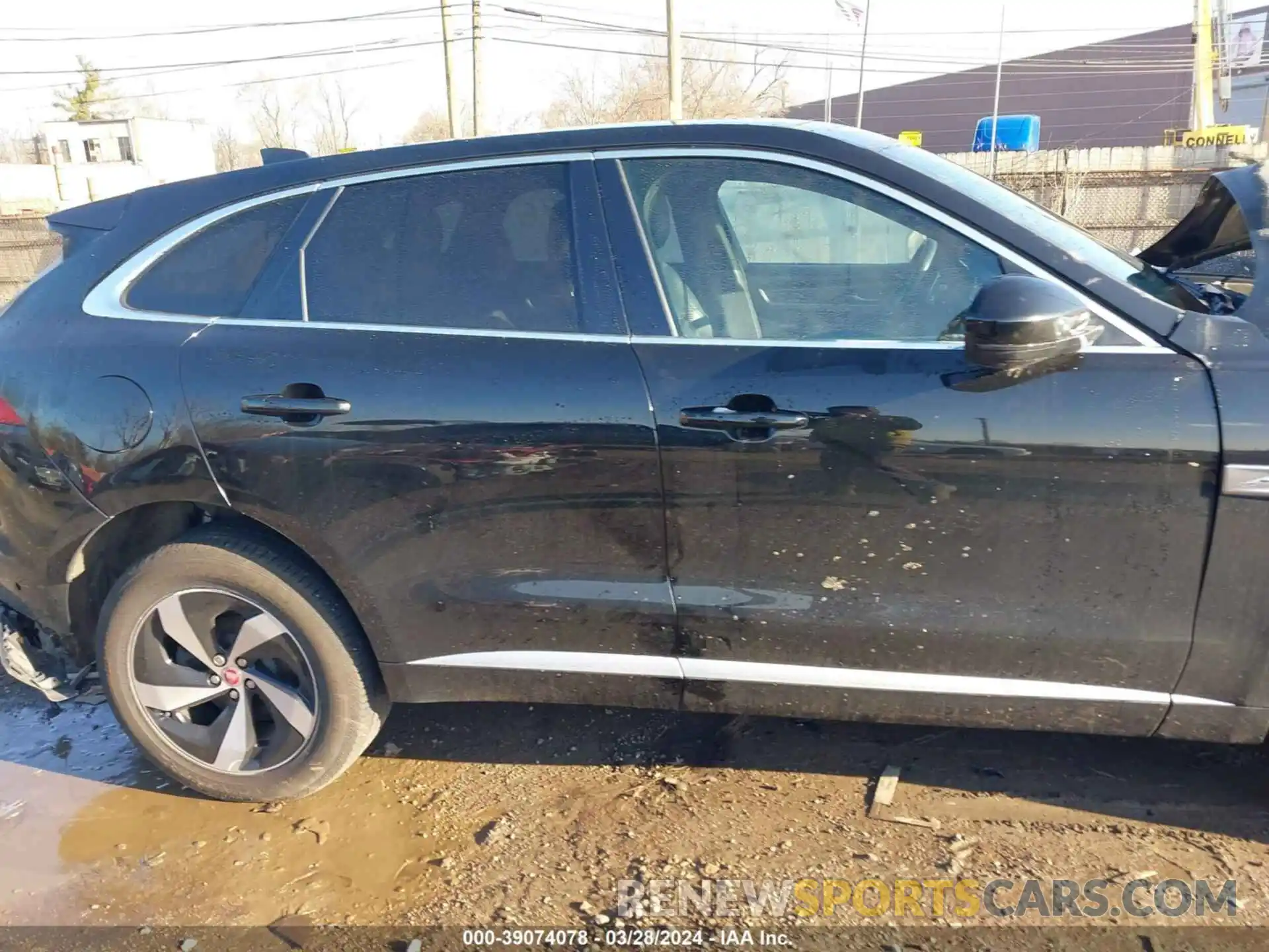 13 Photograph of a damaged car SADCJ2EX5MA684995 JAGUAR F-PACE 2021