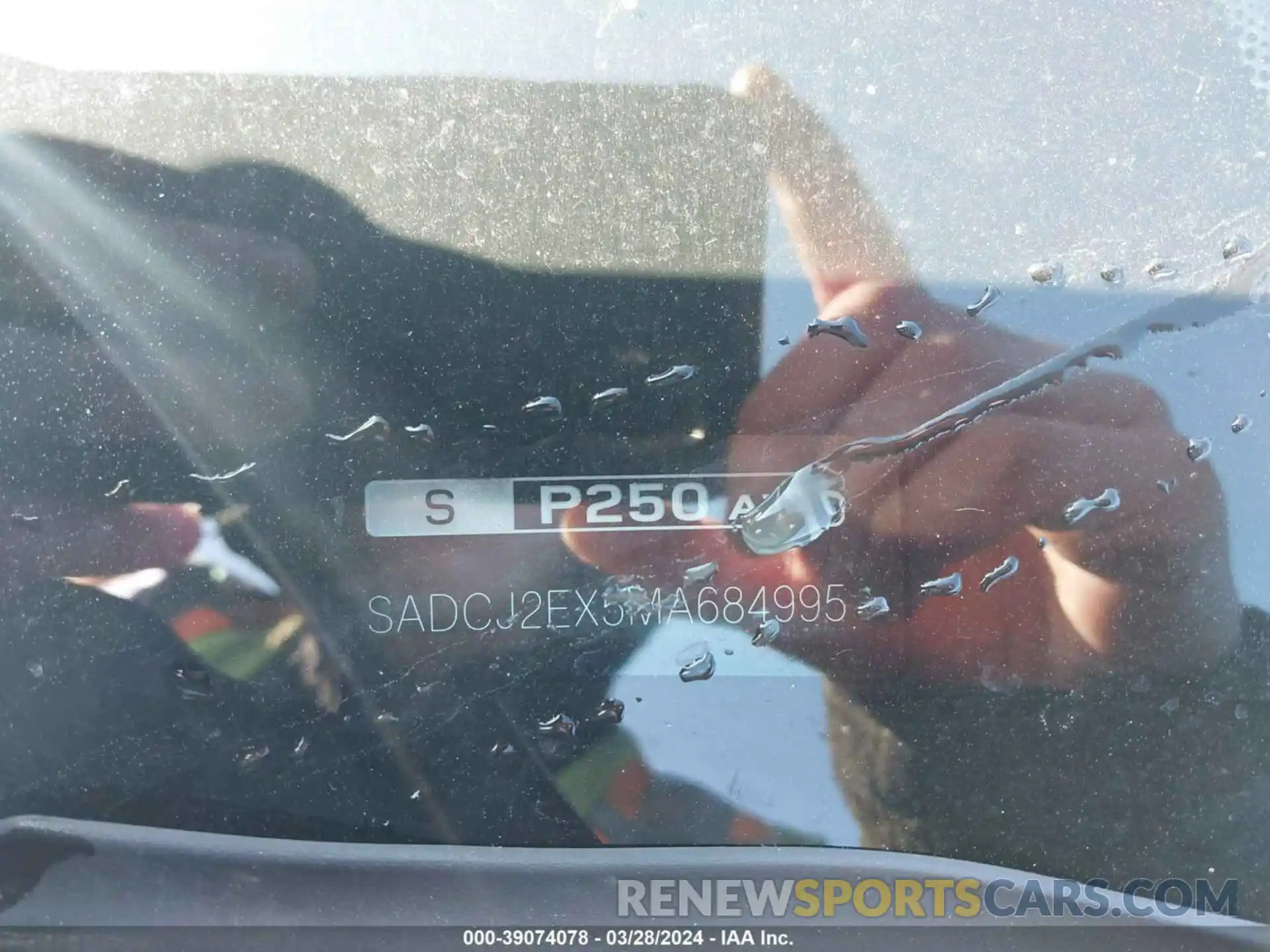 9 Photograph of a damaged car SADCJ2EX5MA684995 JAGUAR F-PACE 2021