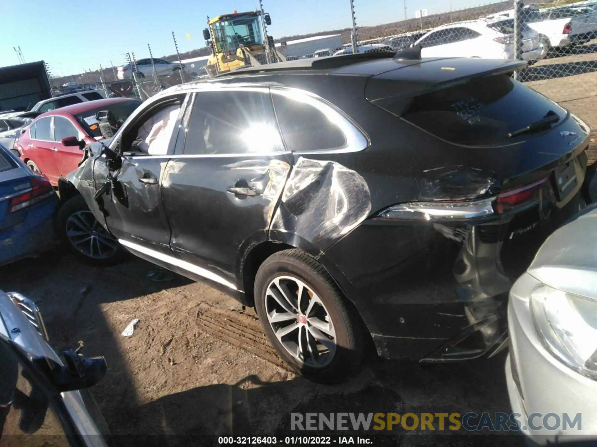 3 Photograph of a damaged car SADCJ2EX6MA678798 JAGUAR F-PACE 2021