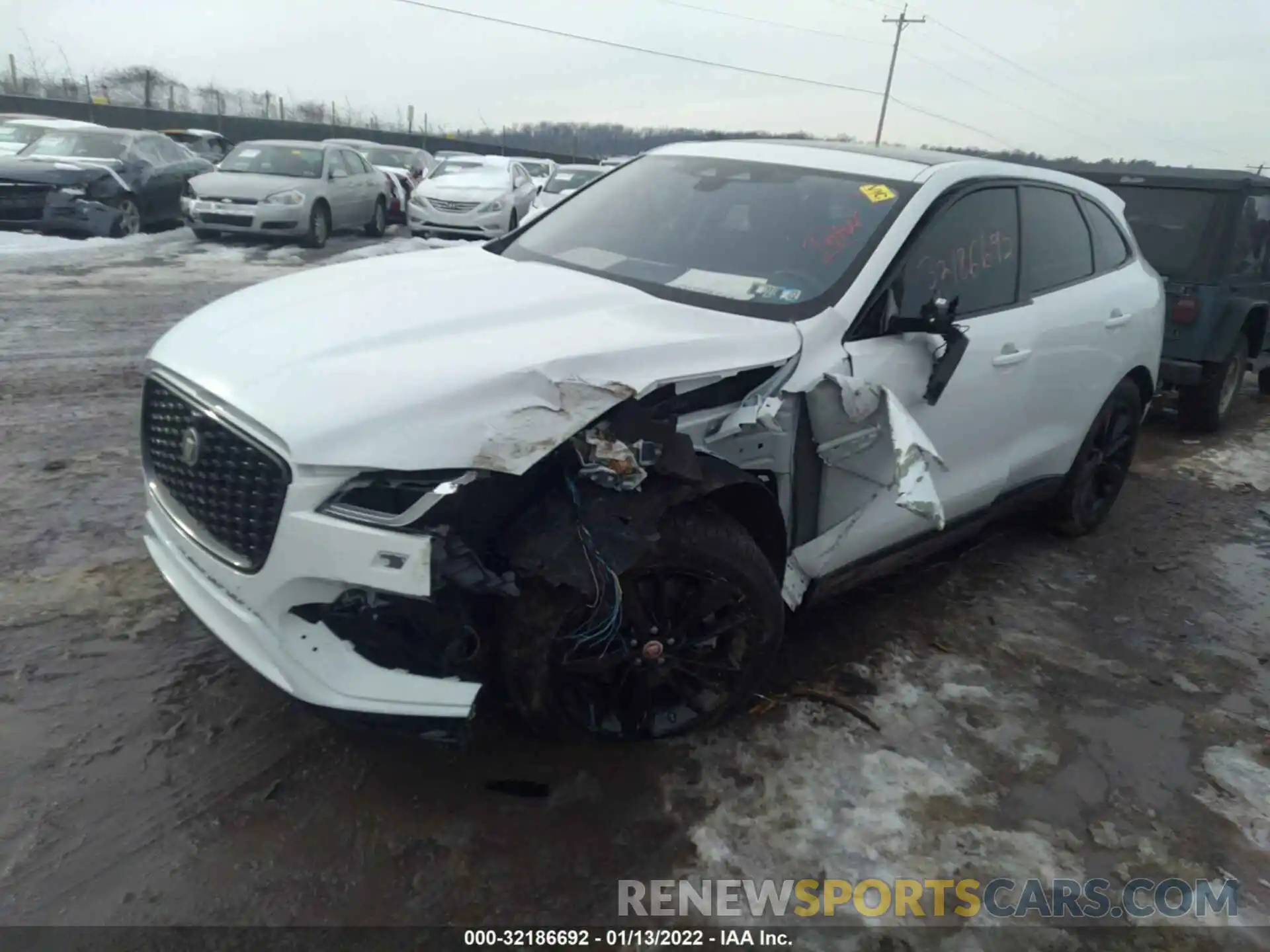 2 Фотография поврежденного автомобиля SADCJ2EX7MA666983 JAGUAR F-PACE 2021