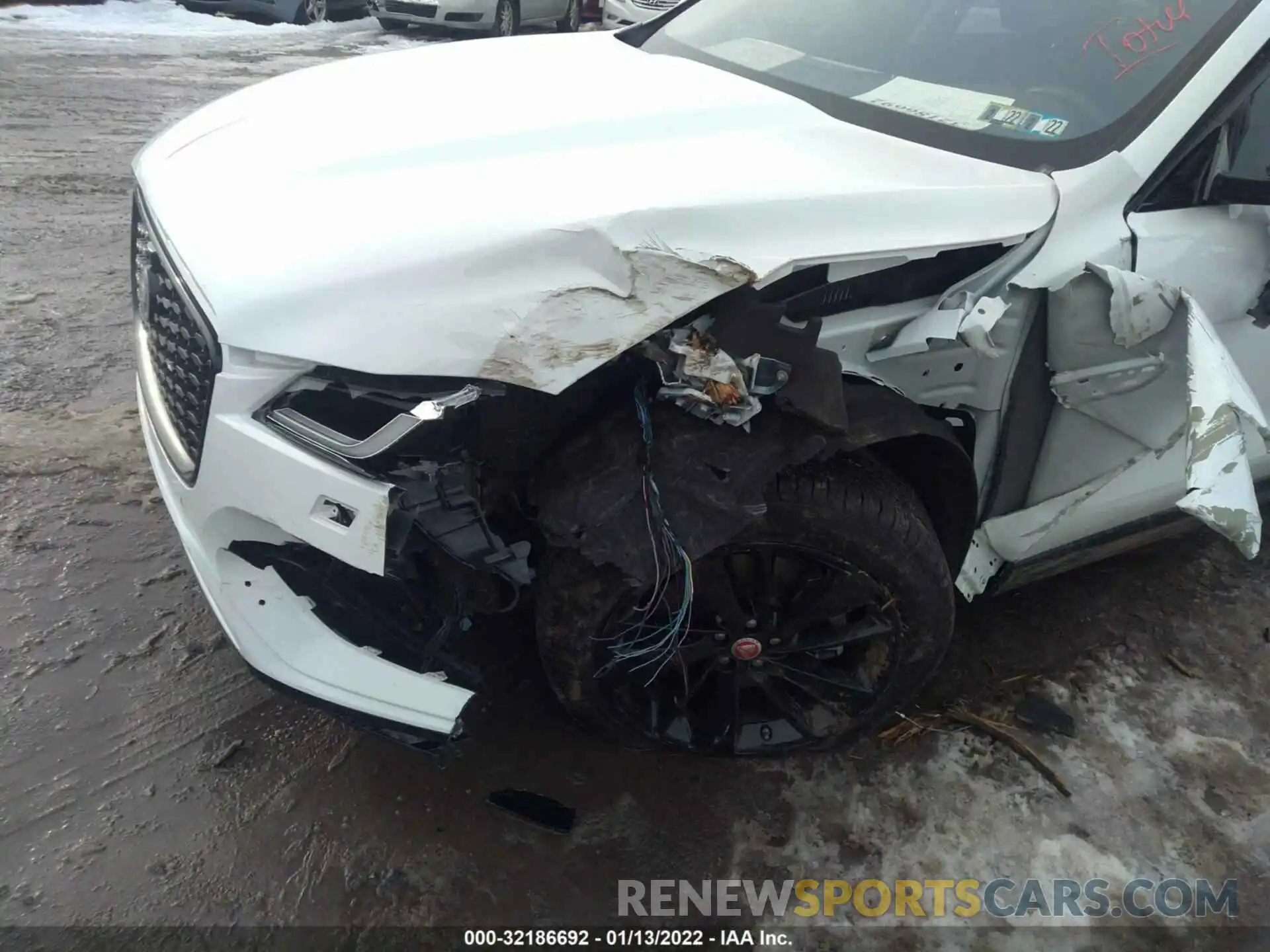 6 Photograph of a damaged car SADCJ2EX7MA666983 JAGUAR F-PACE 2021