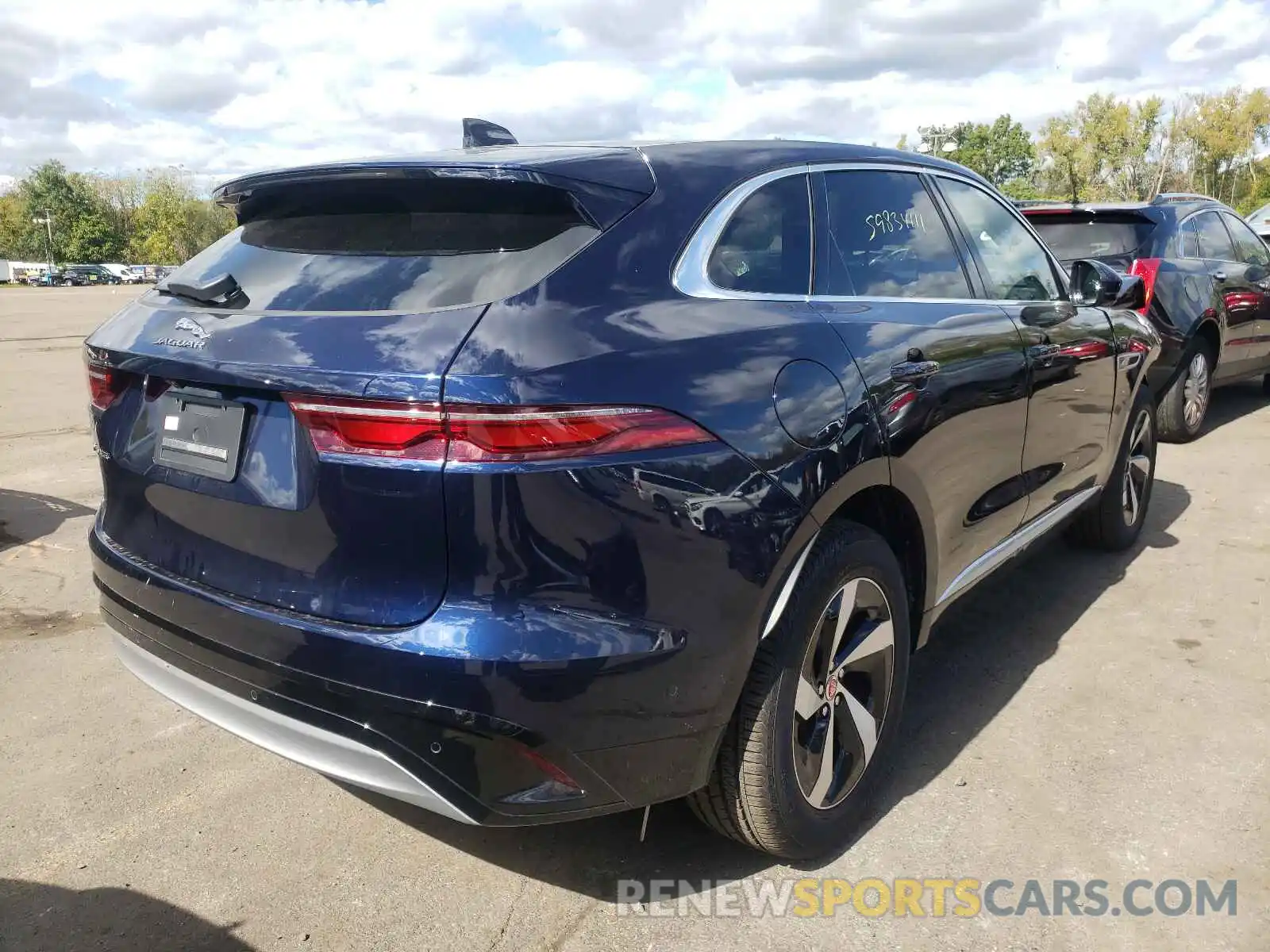 4 Фотография поврежденного автомобиля SADCJ2EX7MA668877 JAGUAR F-PACE 2021