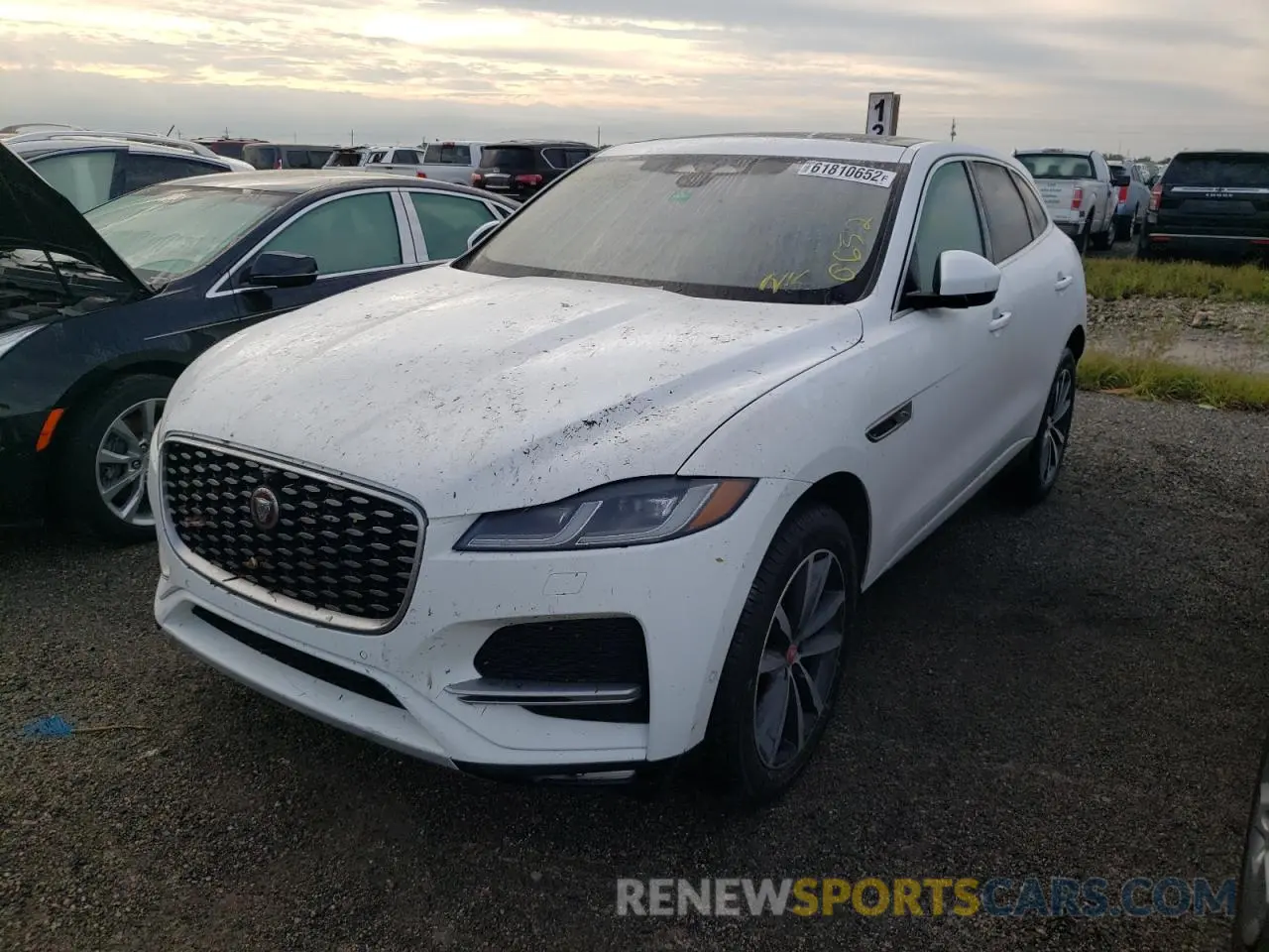 2 Фотография поврежденного автомобиля SADCJ2EX7MA681595 JAGUAR F-PACE 2021