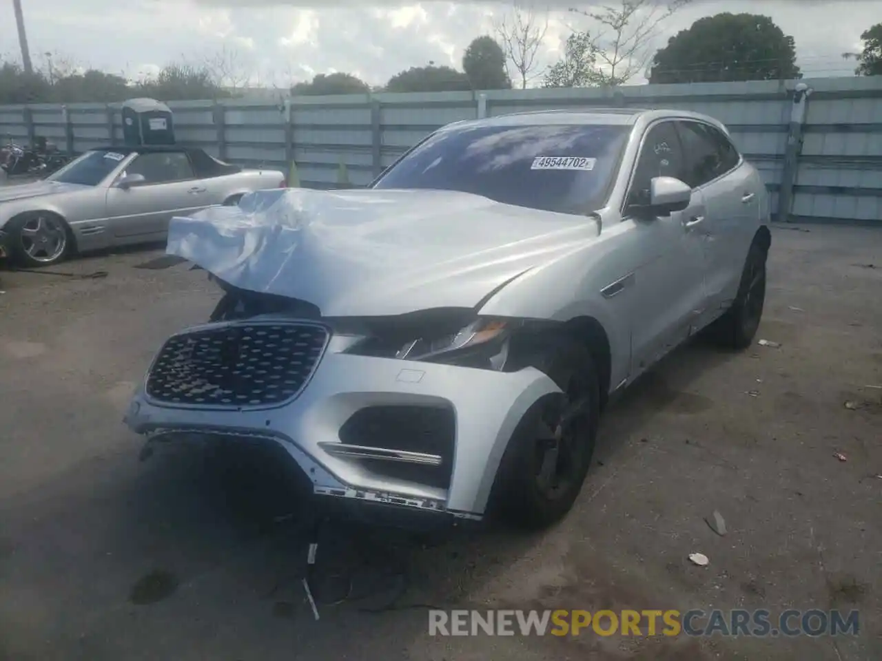 2 Фотография поврежденного автомобиля SADCJ2EX8MA679371 JAGUAR F-PACE 2021