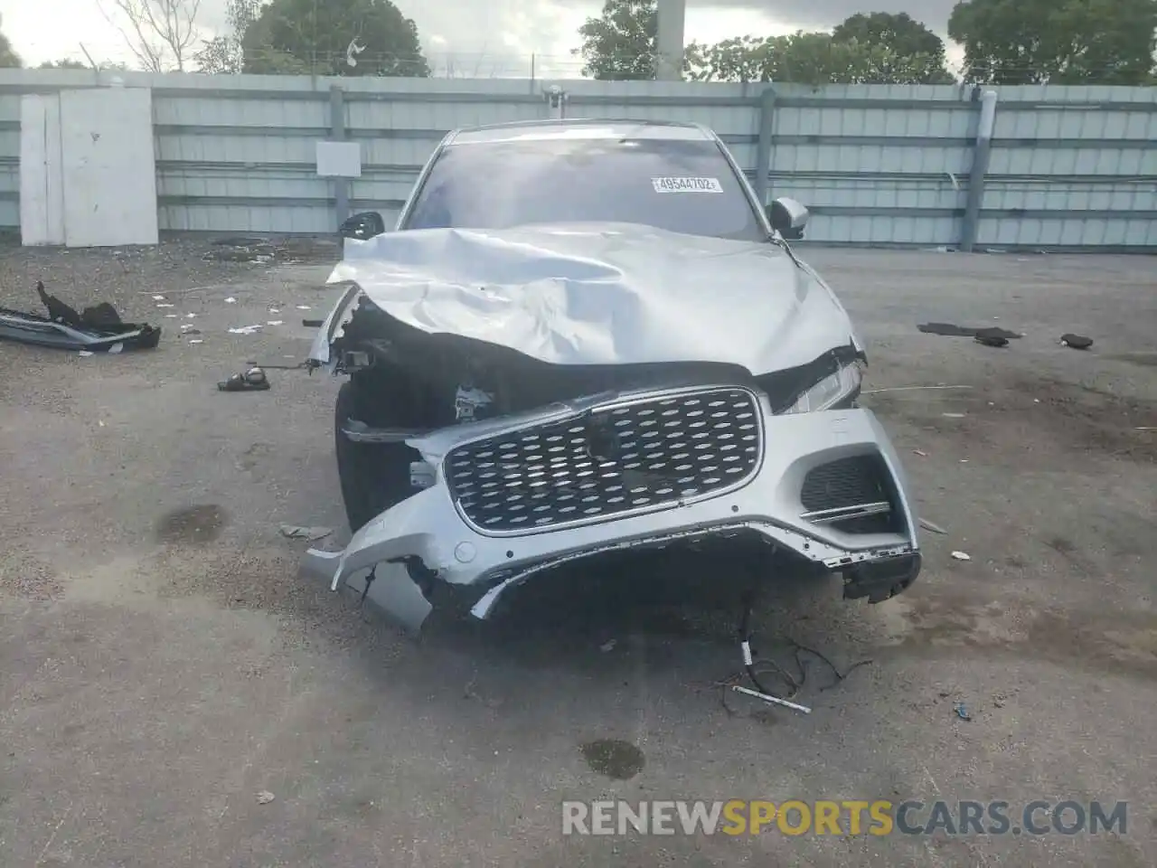 9 Photograph of a damaged car SADCJ2EX8MA679371 JAGUAR F-PACE 2021