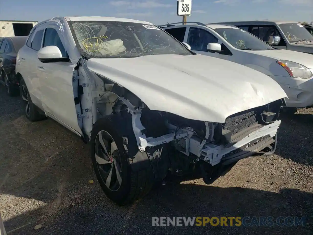 1 Photograph of a damaged car SADCJ2EXXMA675211 JAGUAR F-PACE 2021