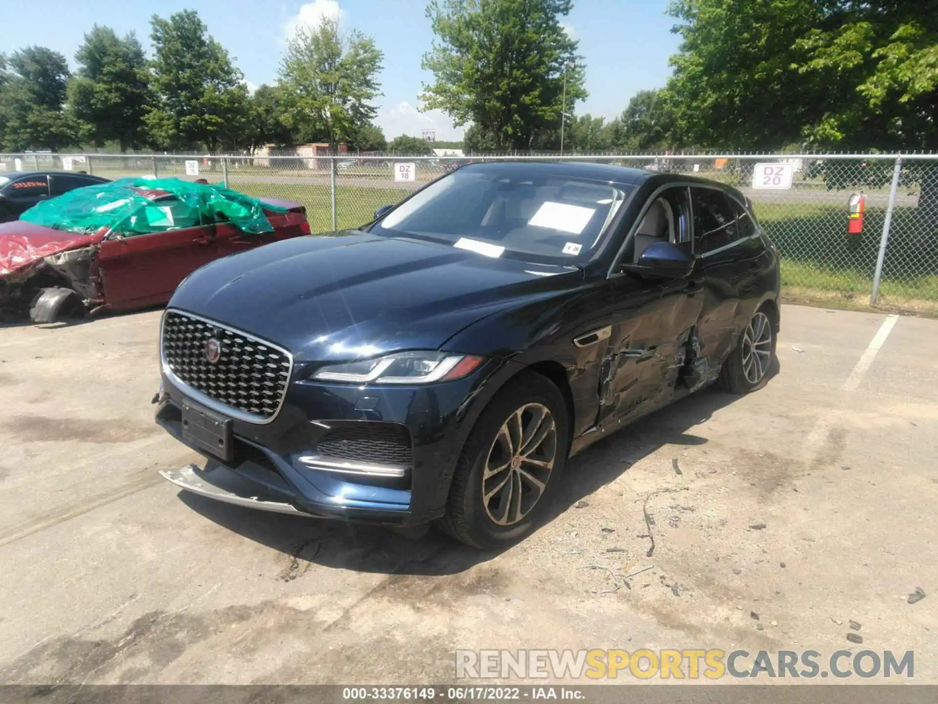 2 Фотография поврежденного автомобиля SADCK2EX5MA669393 JAGUAR F-PACE 2021