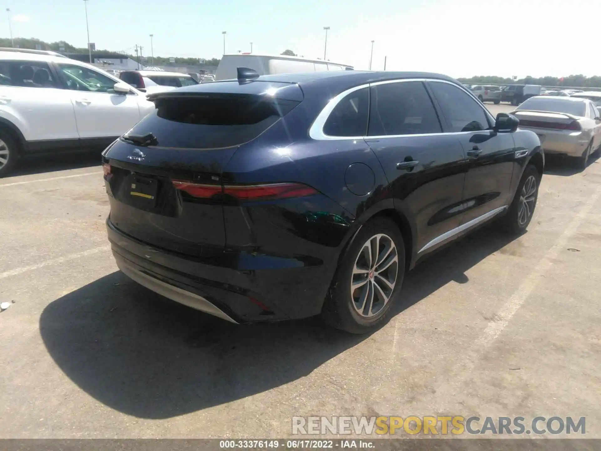 4 Фотография поврежденного автомобиля SADCK2EX5MA669393 JAGUAR F-PACE 2021