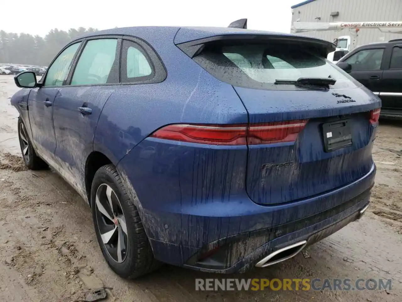 3 Photograph of a damaged car SADCT2FU6MA668545 JAGUAR F-PACE 2021