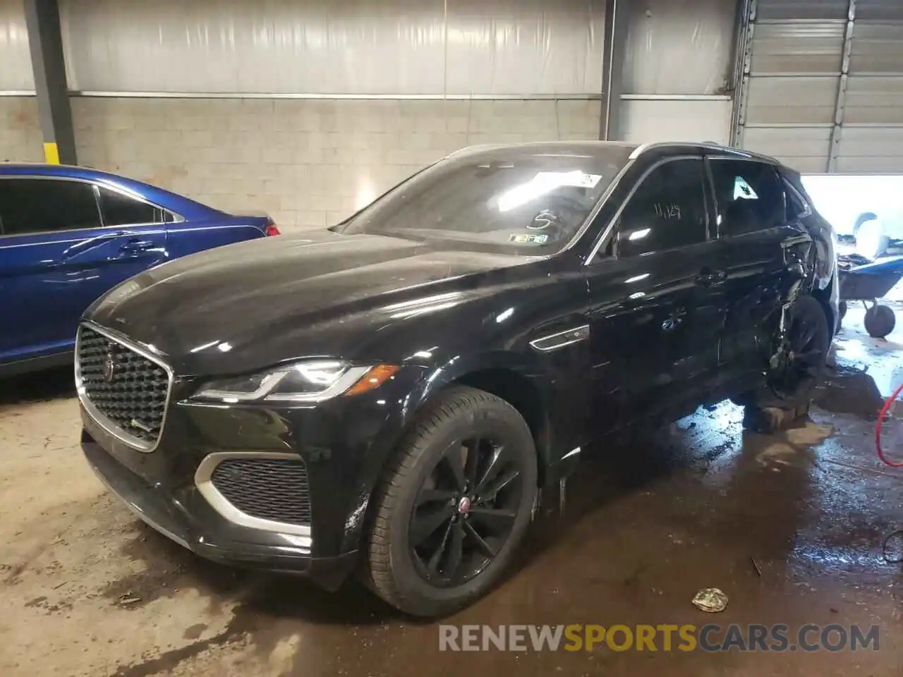 2 Photograph of a damaged car SADCT2FU9MA666675 JAGUAR F-PACE 2021