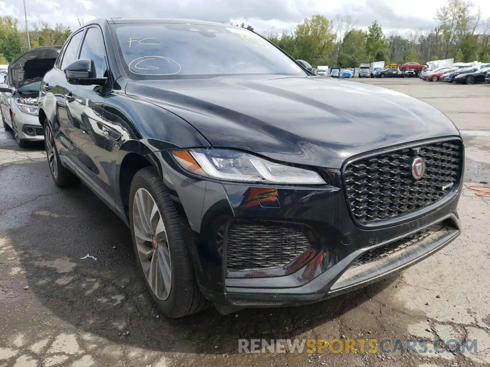 1 Photograph of a damaged car SADCT2FU9MA669639 JAGUAR F-PACE 2021