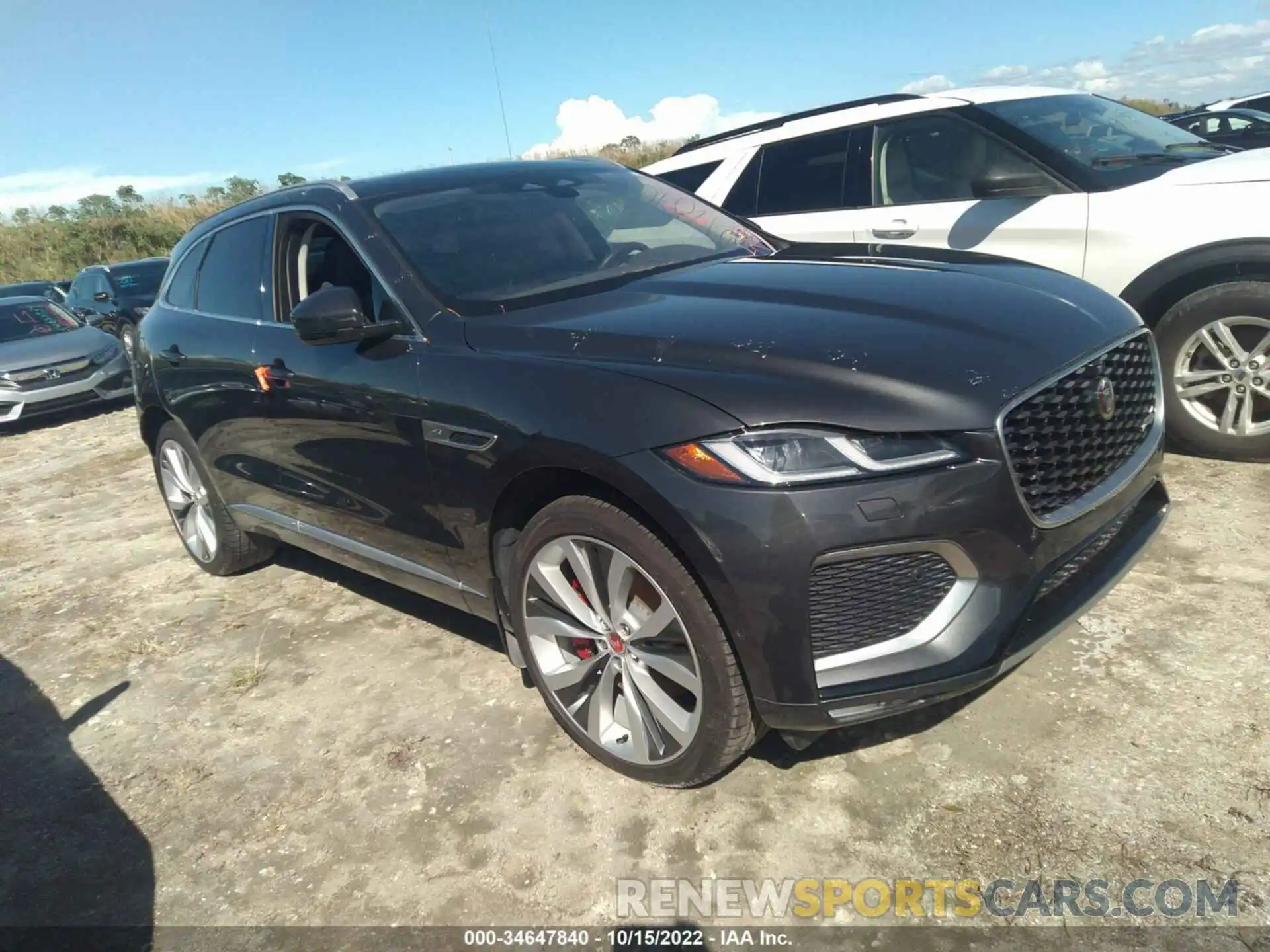 1 Photograph of a damaged car SADCT2FUXMA684635 JAGUAR F-PACE 2021