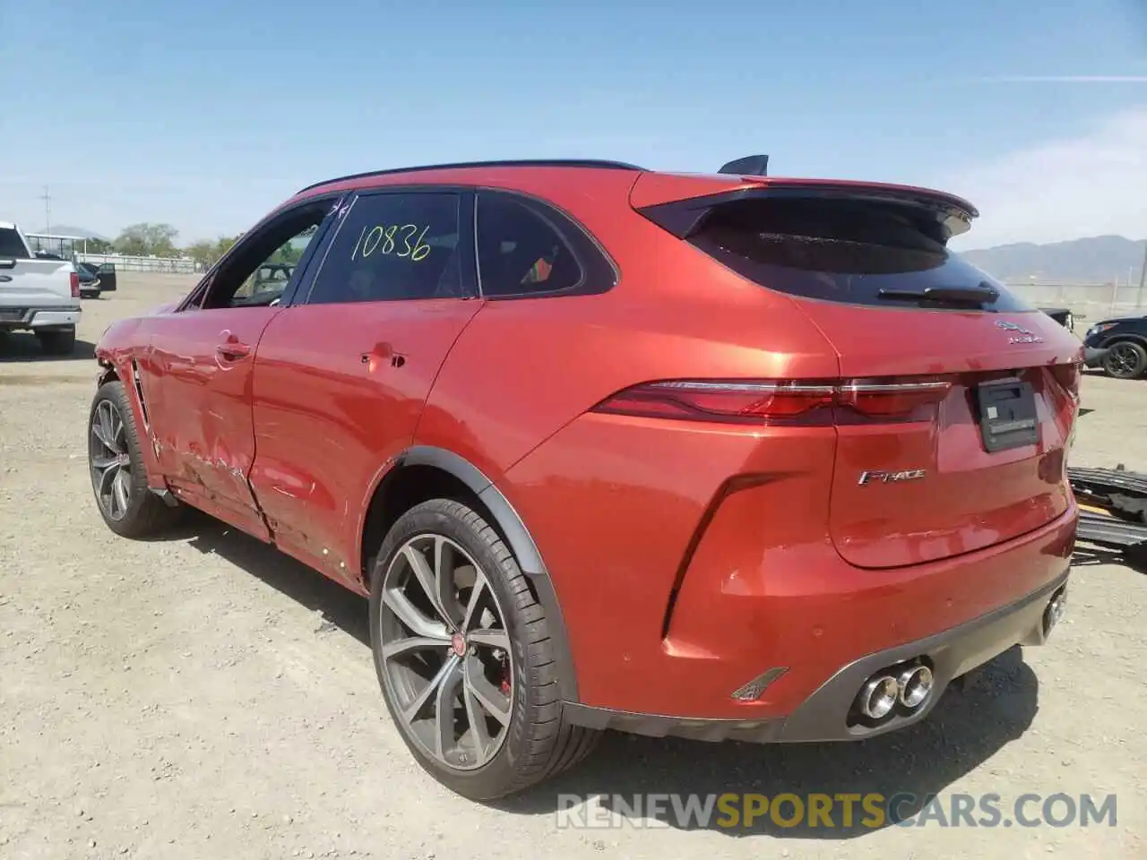 3 Photograph of a damaged car SADCZ2EE7MA676839 JAGUAR F-PACE 2021