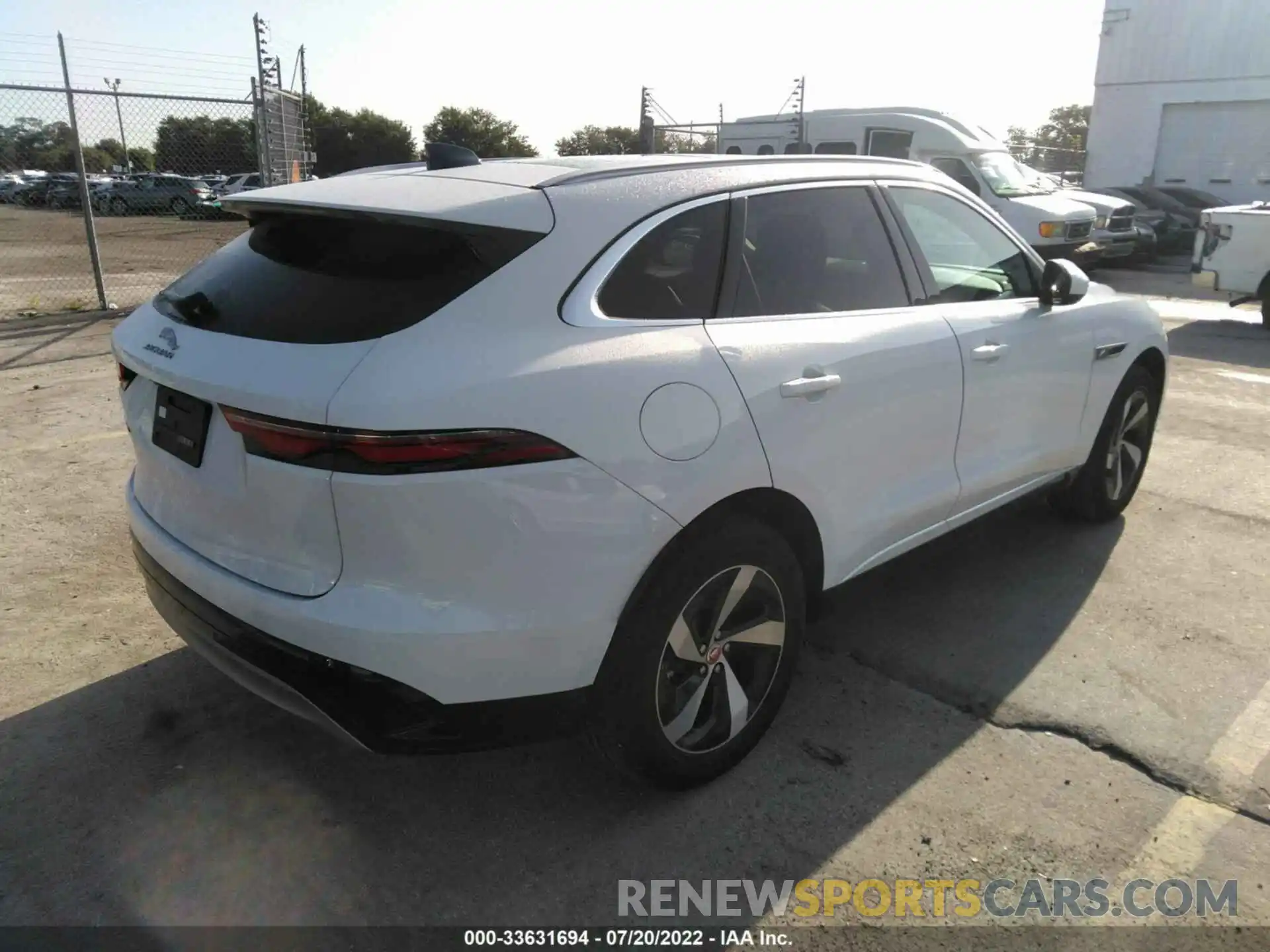 4 Фотография поврежденного автомобиля SADCJ2EX7NA690797 JAGUAR F-PACE 2022