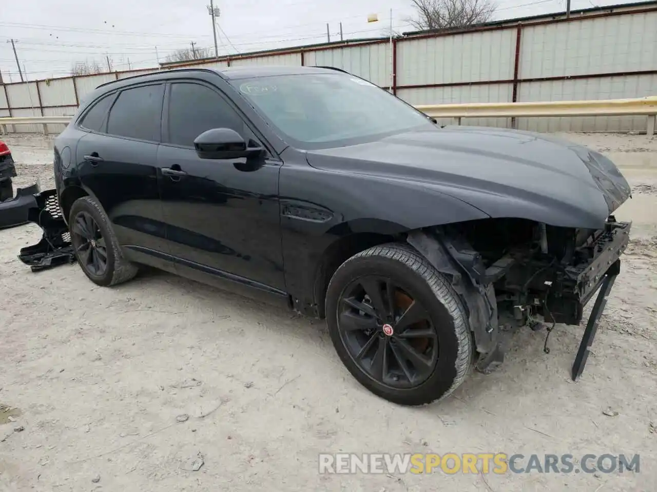 4 Photograph of a damaged car SADCJ2EX5PA709947 JAGUAR F-PACE 2023