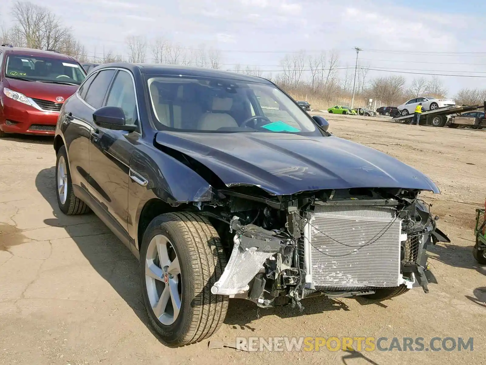 1 Photograph of a damaged car SADCJ2FX4KA359153 JAGUAR F-PACE PRE 2019