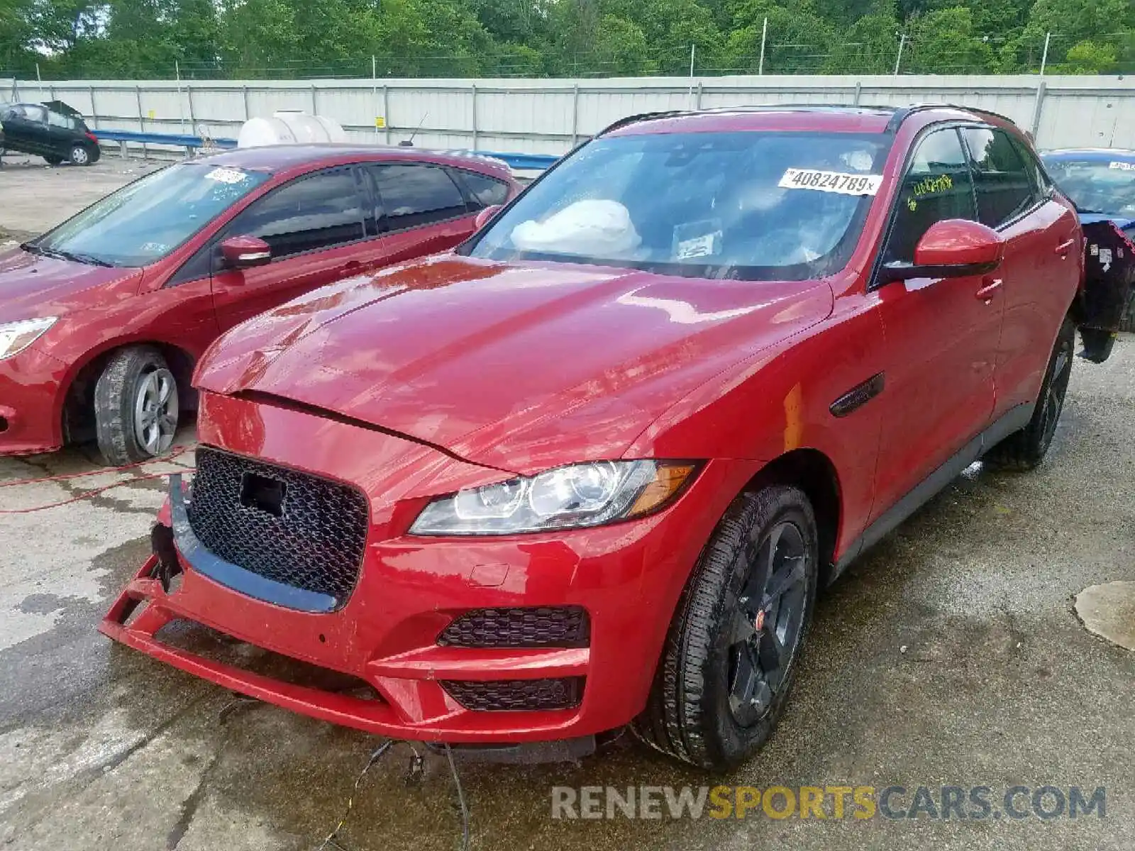 2 Фотография поврежденного автомобиля SADCJ2FX6KA357517 JAGUAR F-PACE PRE 2019