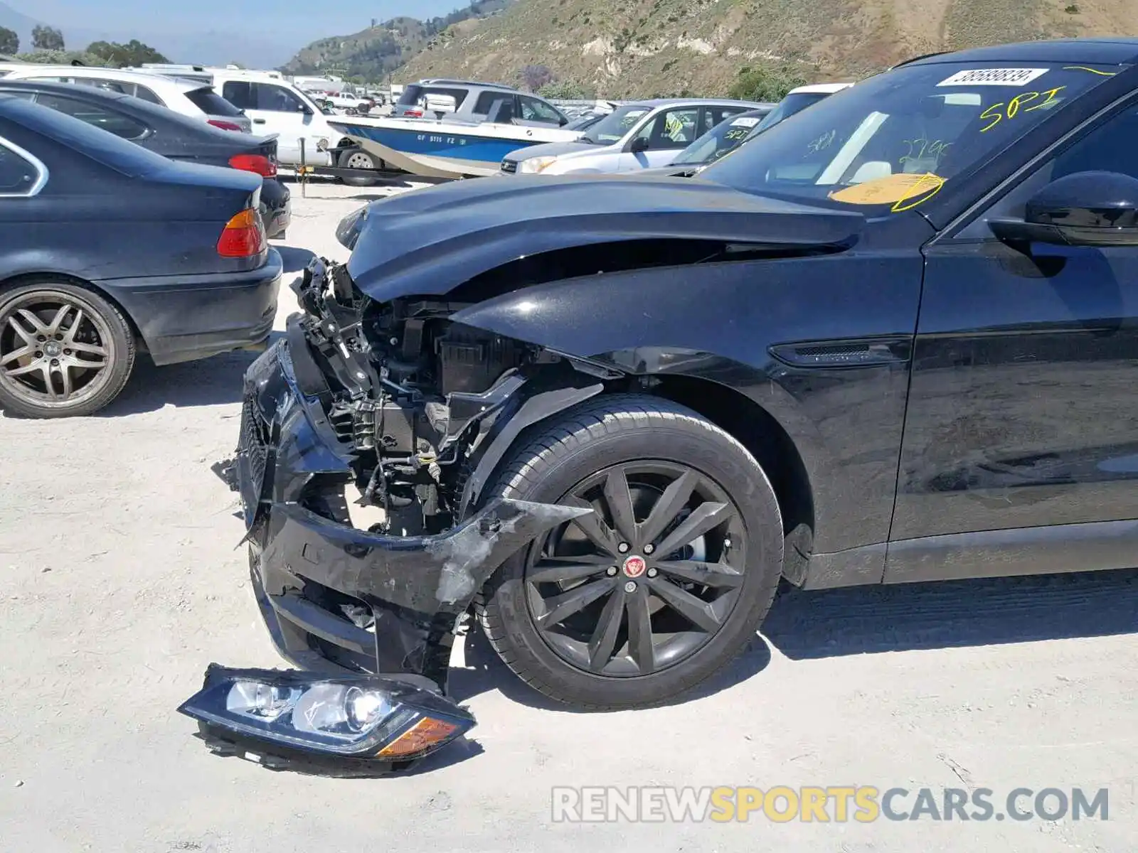 9 Photograph of a damaged car SADCK2GX0KA354611 JAGUAR F-PACE PRE 2019