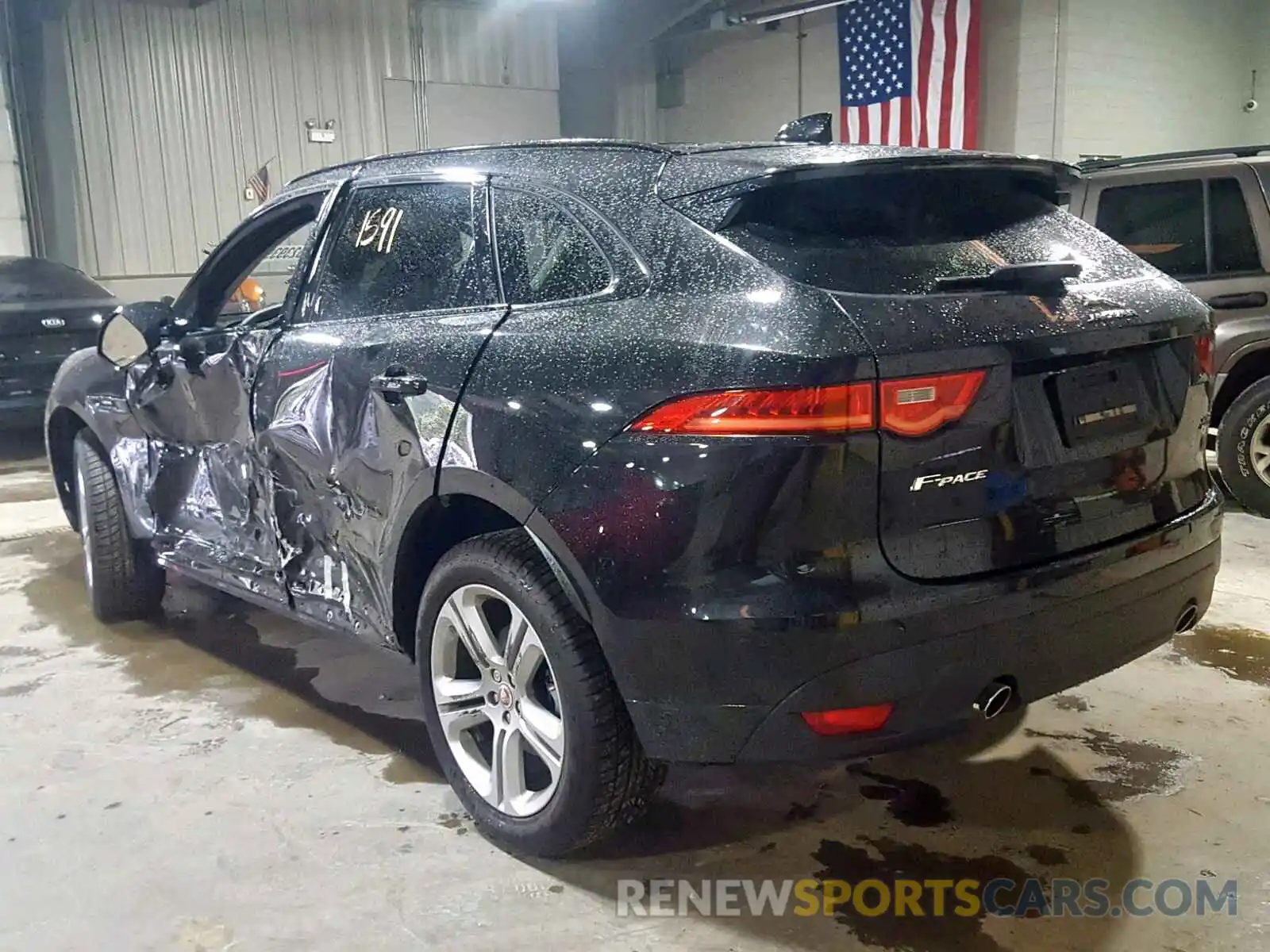 3 Photograph of a damaged car SADCL2FX9KA600814 JAGUAR F-PACE R - 2019