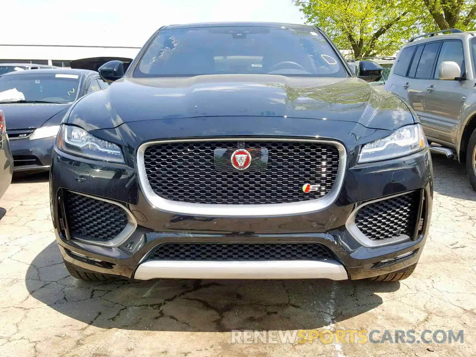 9 Фотография поврежденного автомобиля SADCM2FV2KA358637 JAGUAR F-PACE S 2019