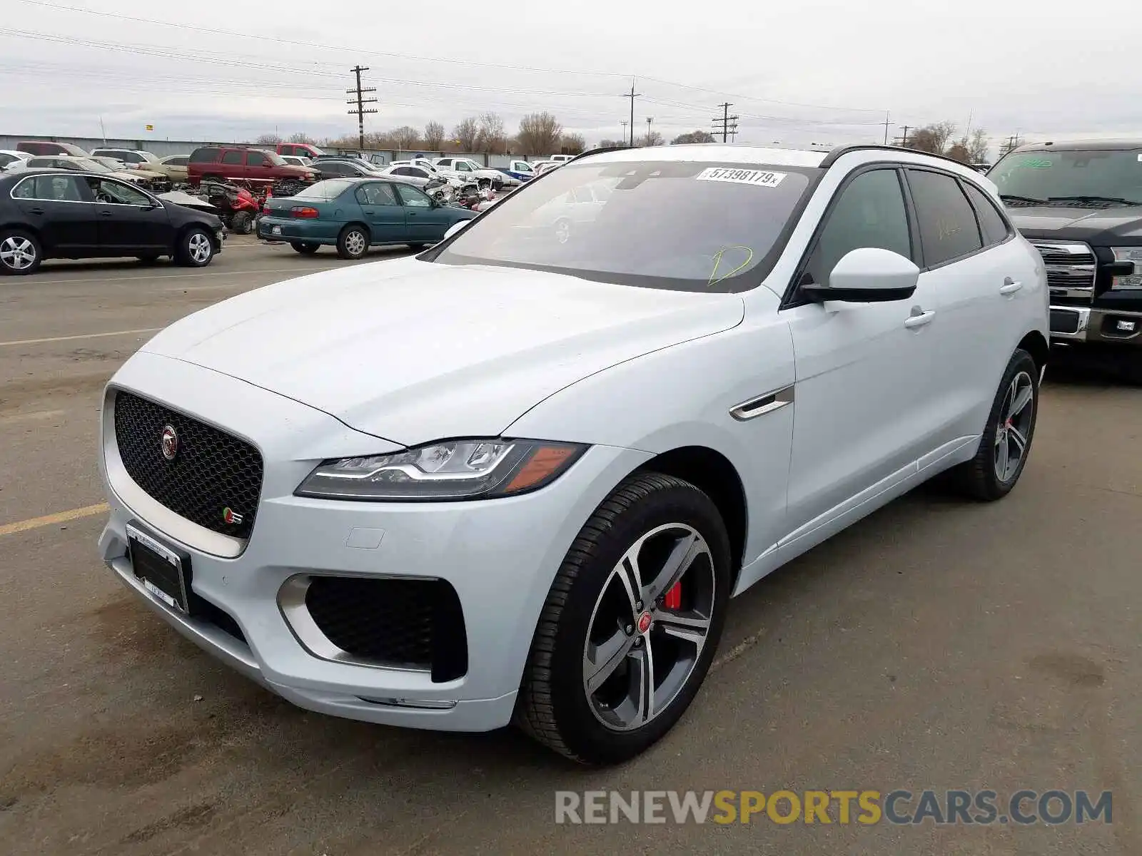 2 Фотография поврежденного автомобиля SADCM2FV5KA356767 JAGUAR F-PACE S 2019