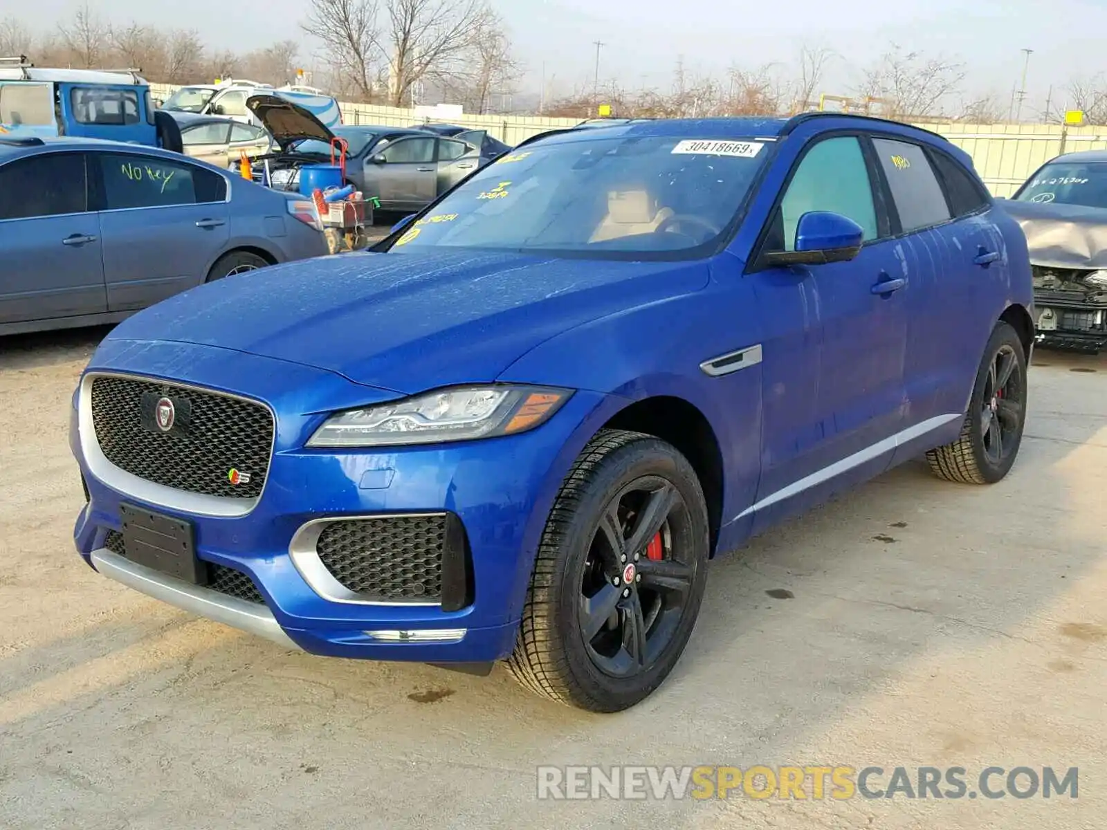 2 Фотография поврежденного автомобиля SADCM2FV8KA391254 JAGUAR F-PACE S 2019